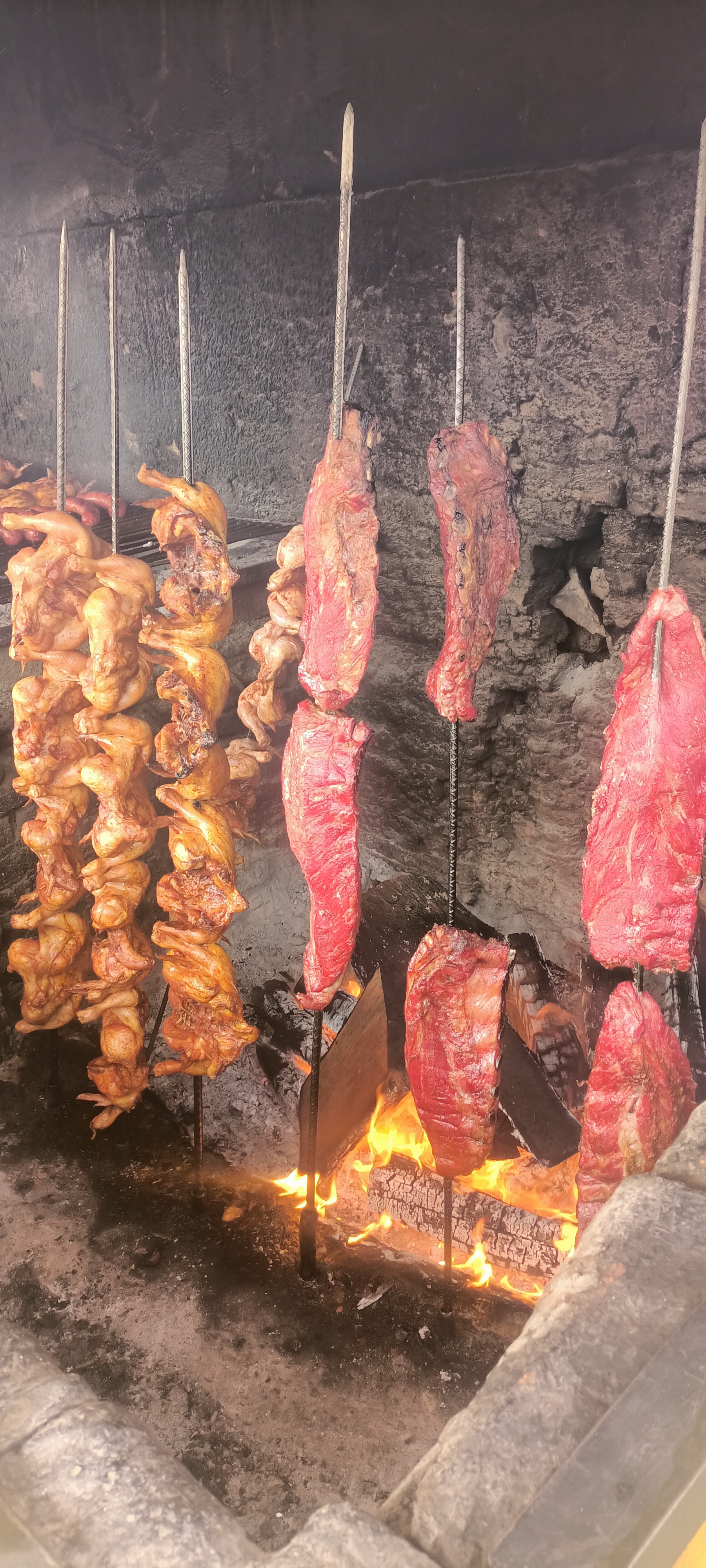 Pollos Grill El Dorado image 2