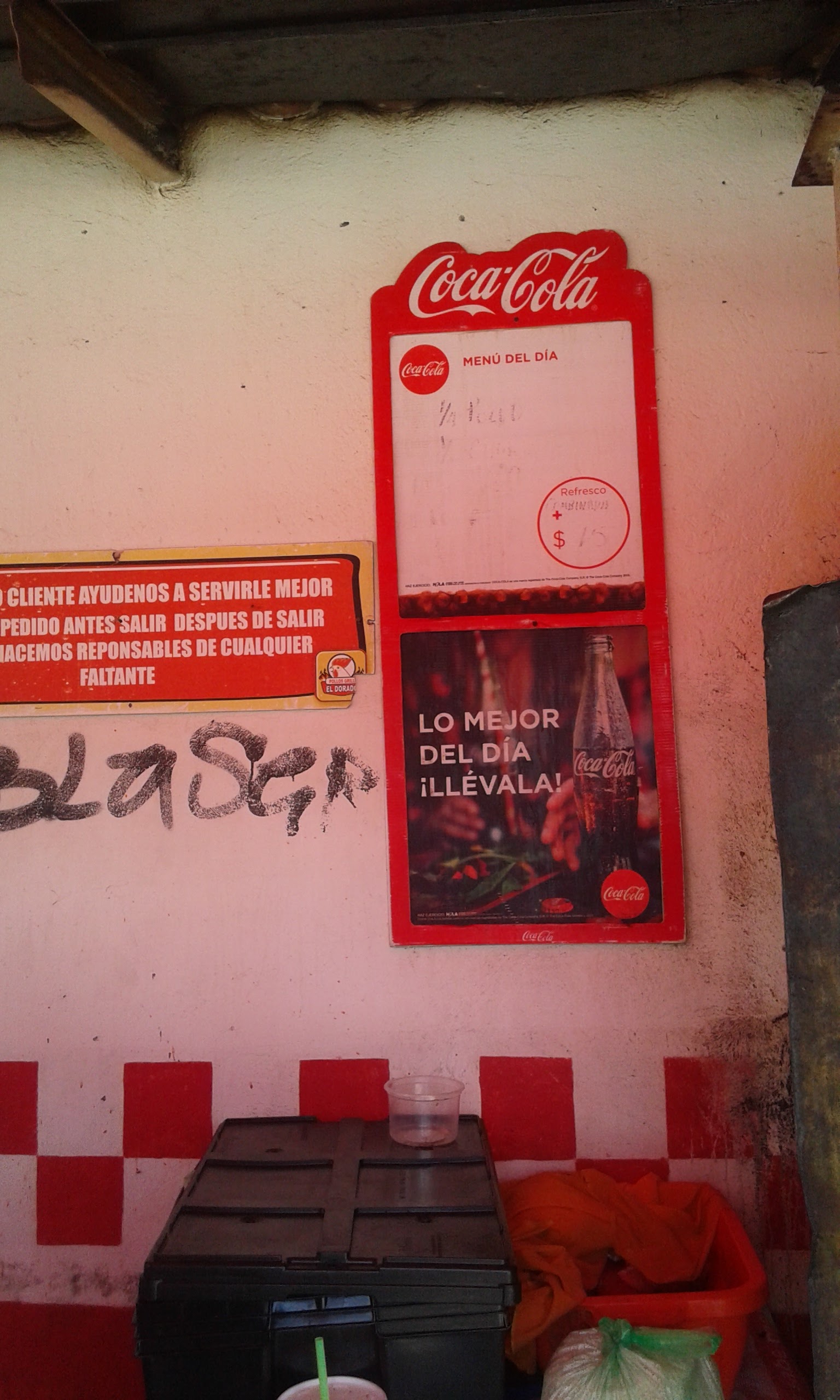 Pollos Grill El Dorado image 10