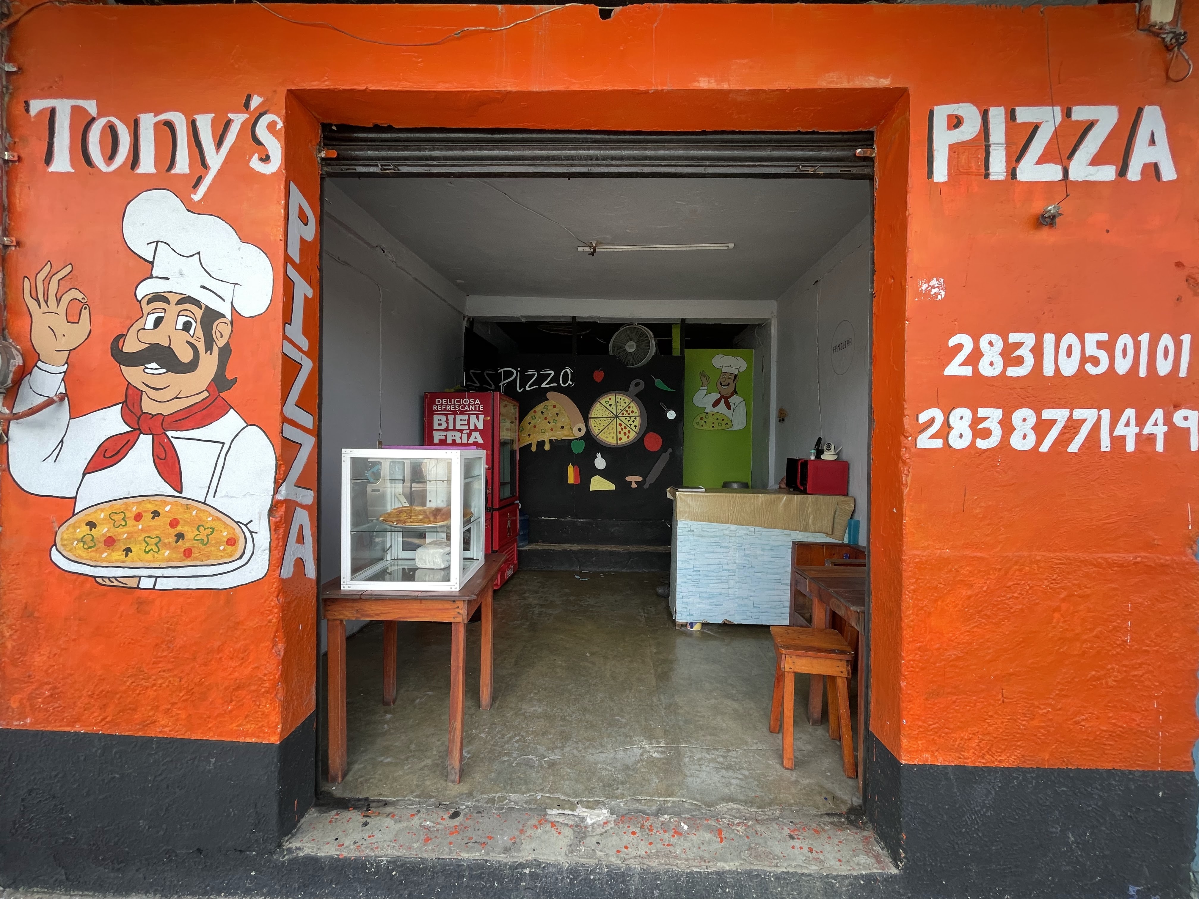 Pizzas Tony's image 1