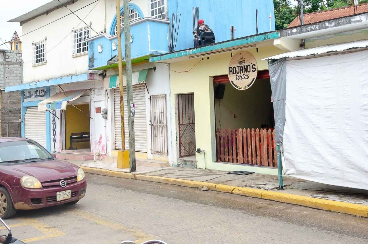 Rojano's Tortas image 8