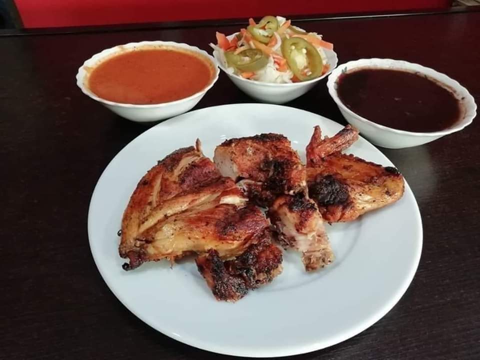 El pollito pio image 1