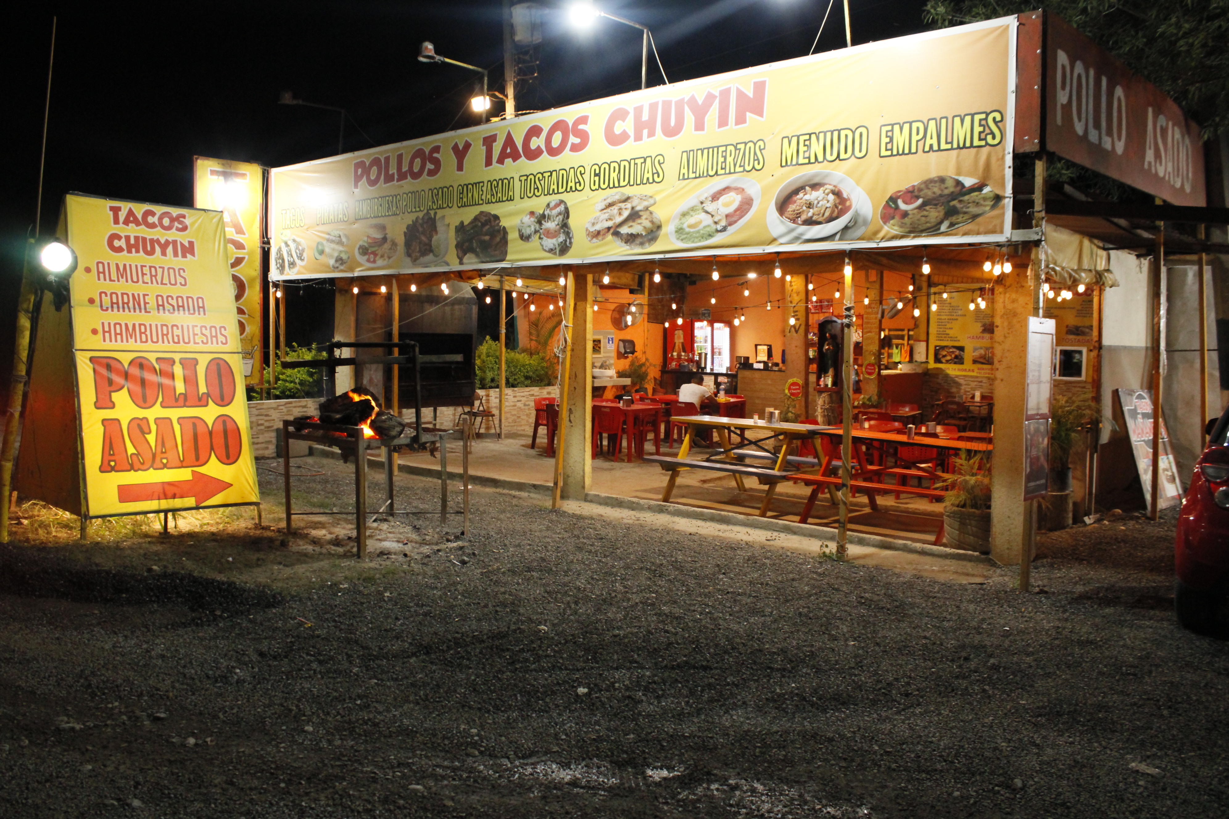 Taquería “Chuyin” image 1