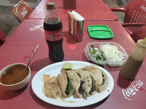 Taquería “Chuyin” image 4