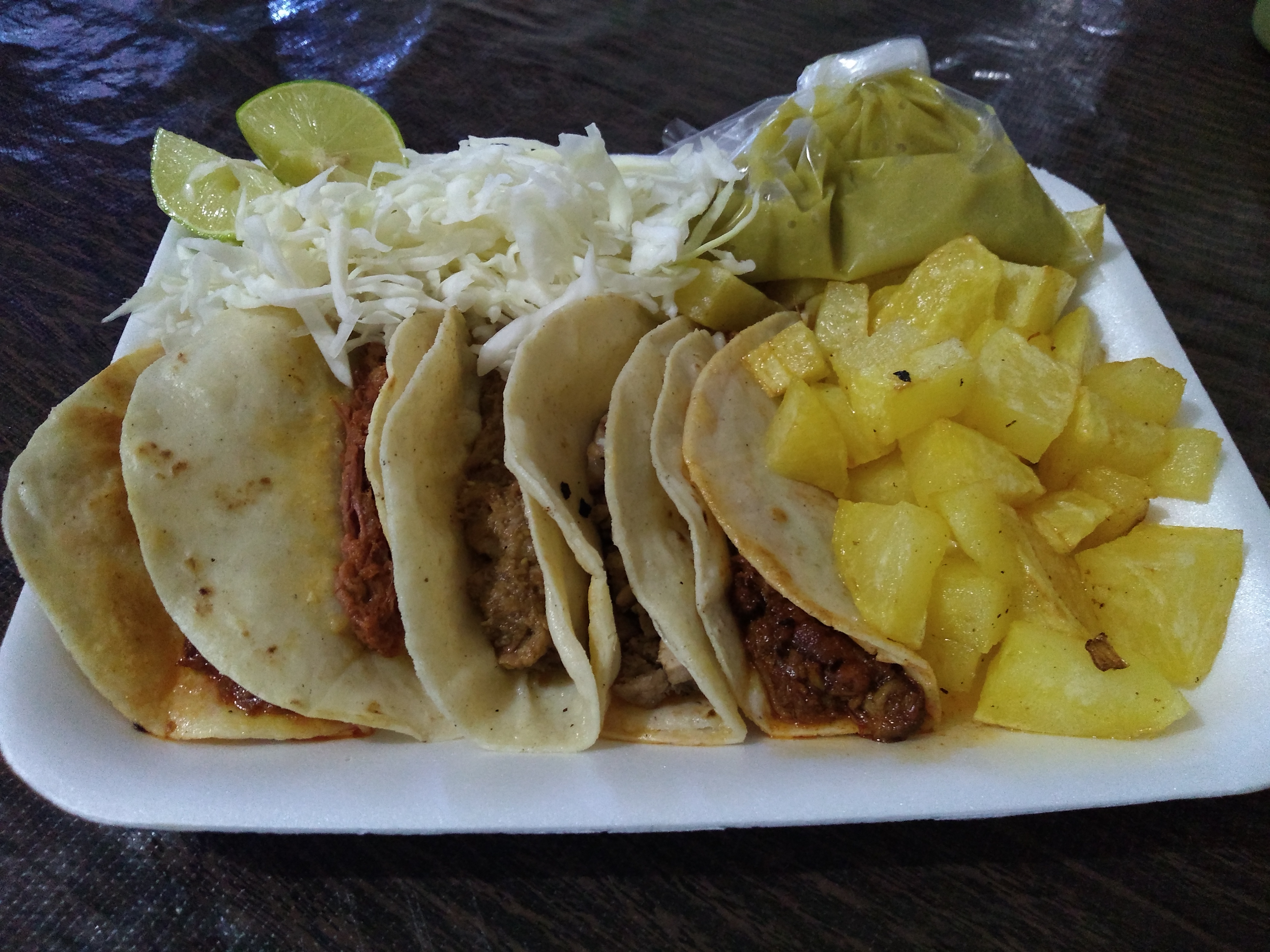 Taqueria "la corba" image 1