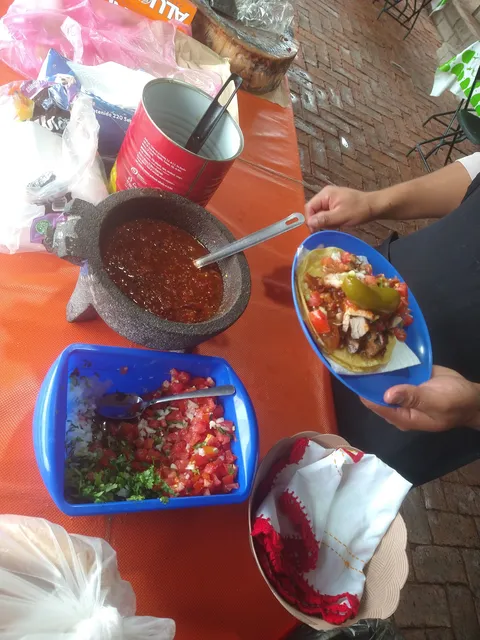 "Carnitas Uri" image 5