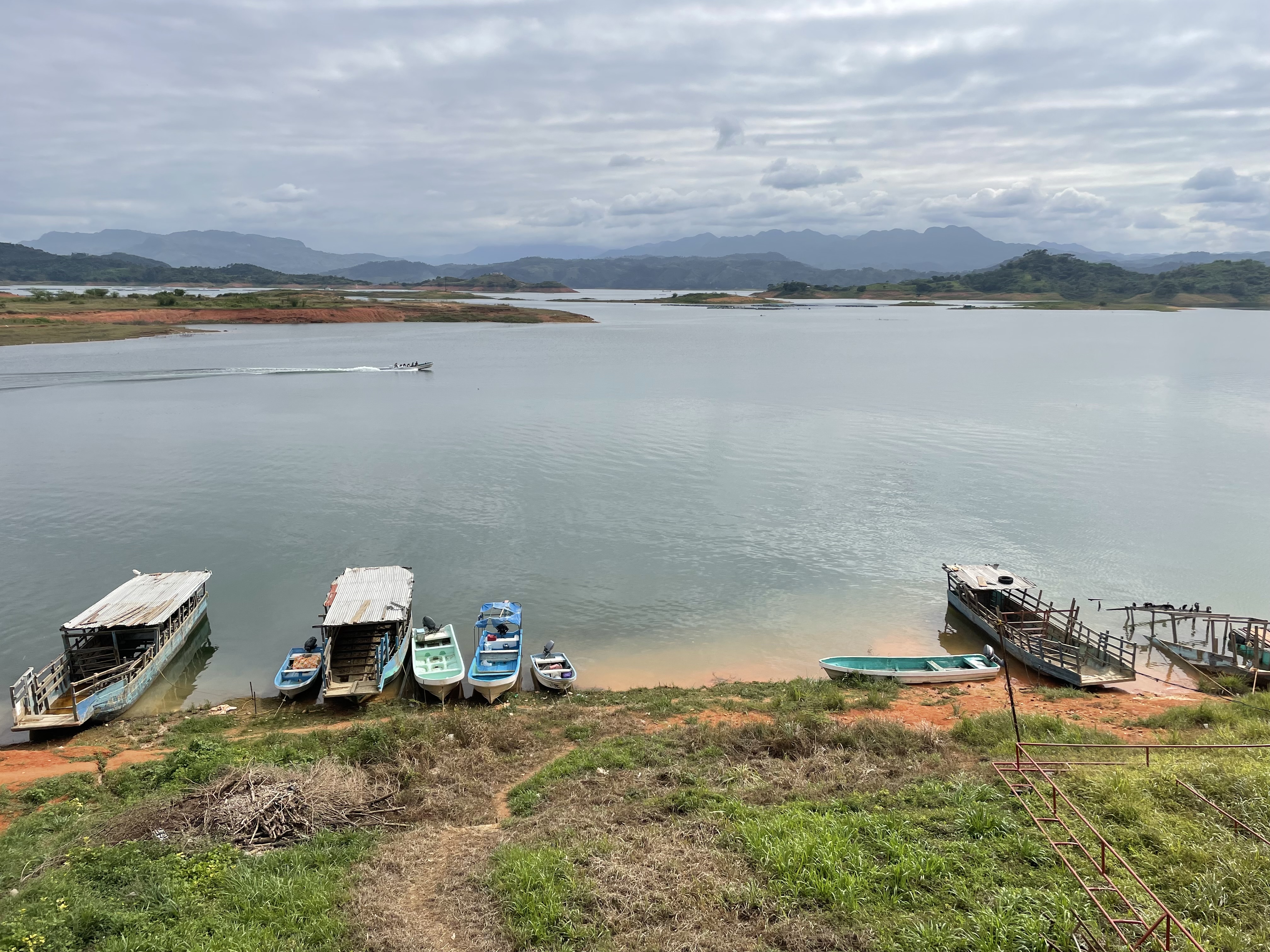 Restaurant familiar " El EMBARCADERO" image 9