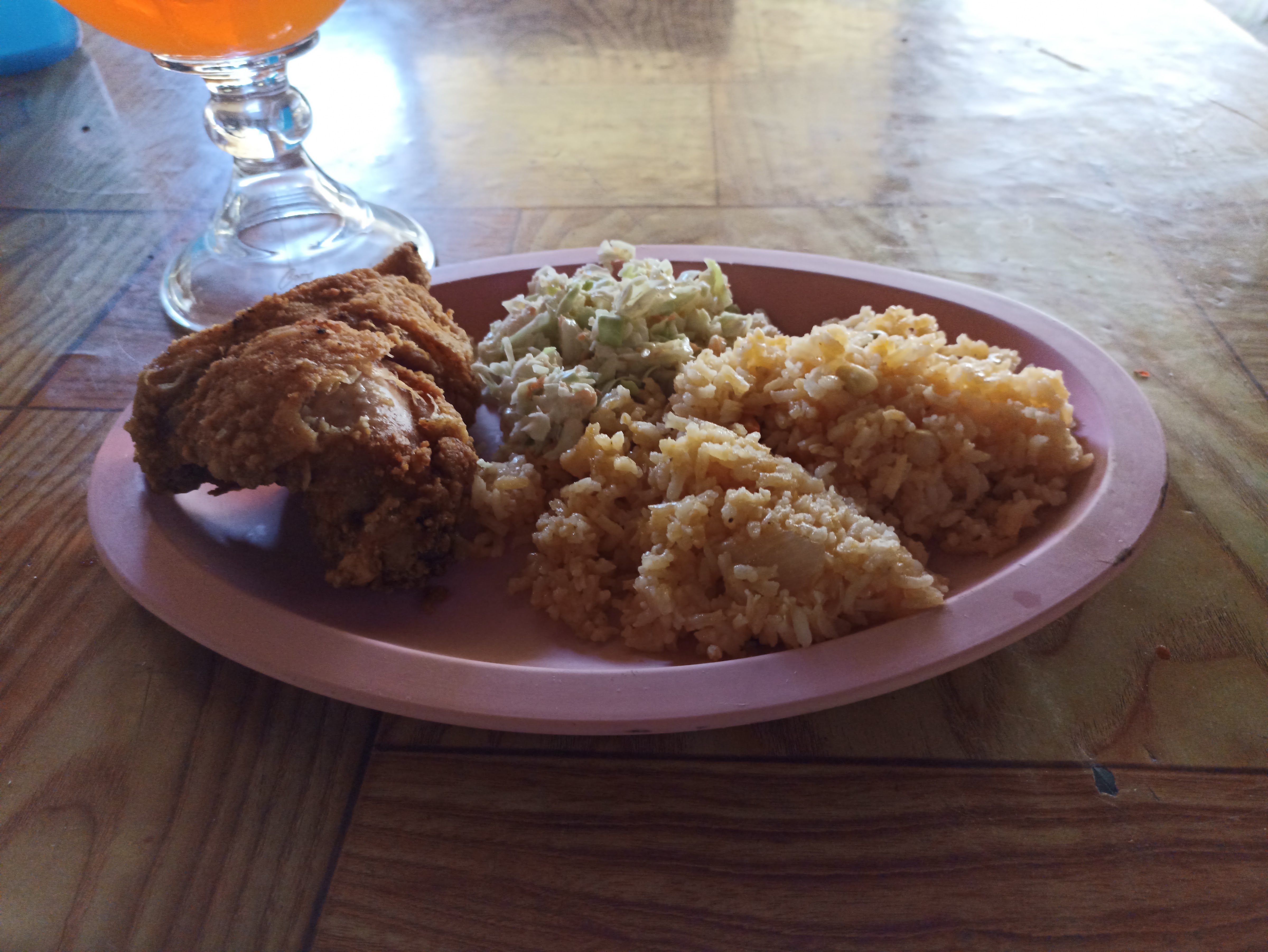 Alfa y Omega image 3