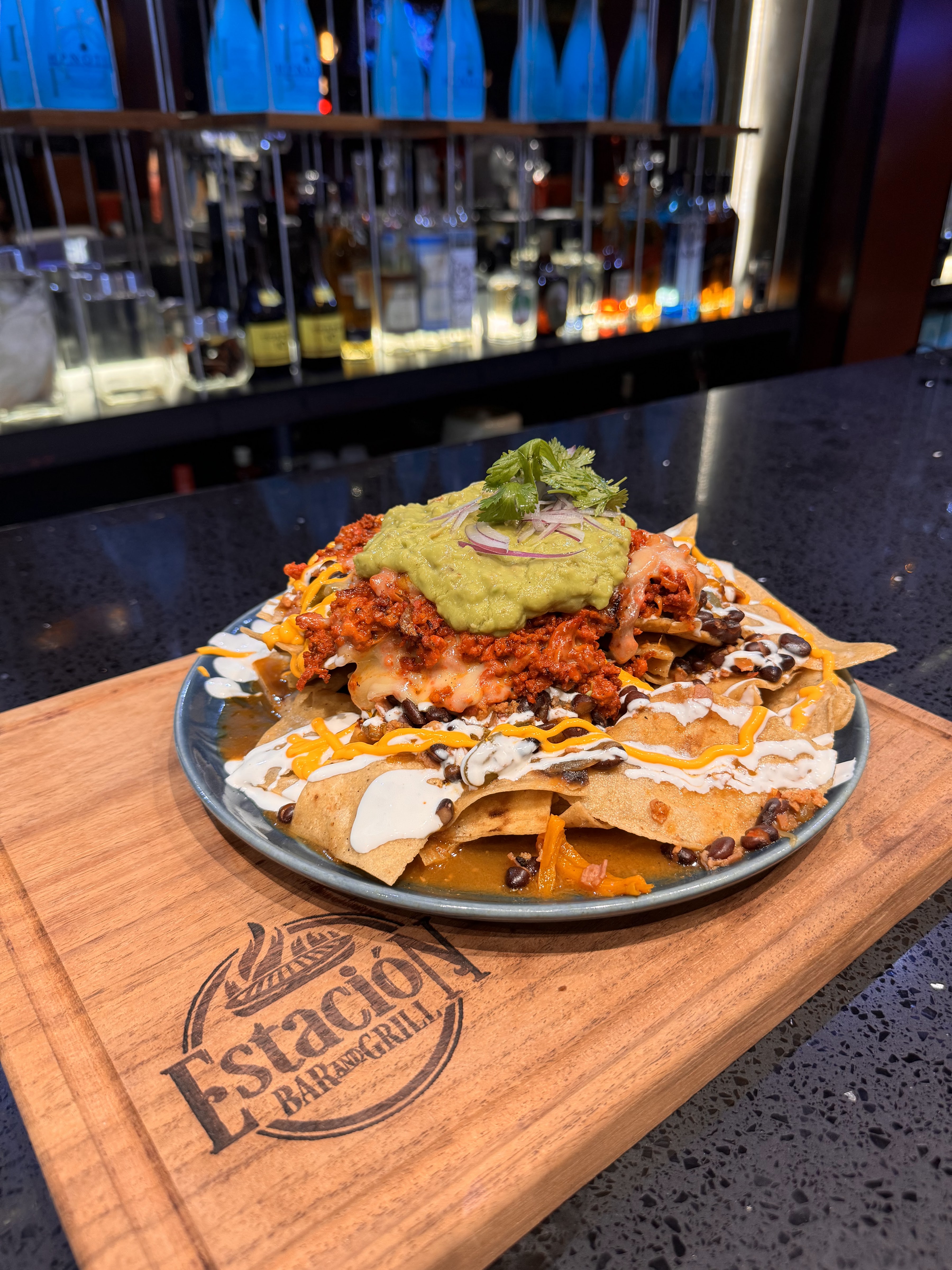 Estación Bar & Grill image 2