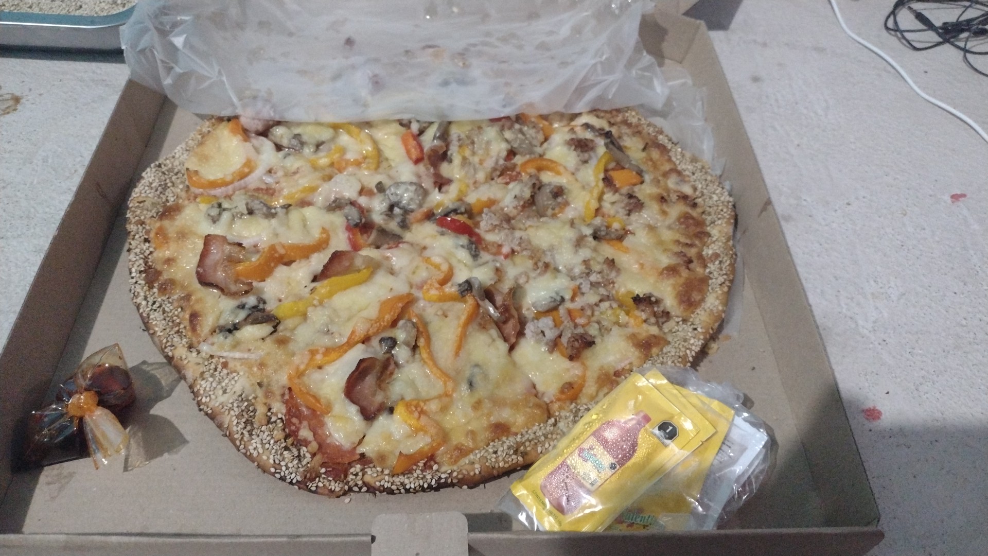 Family Pizza image 1