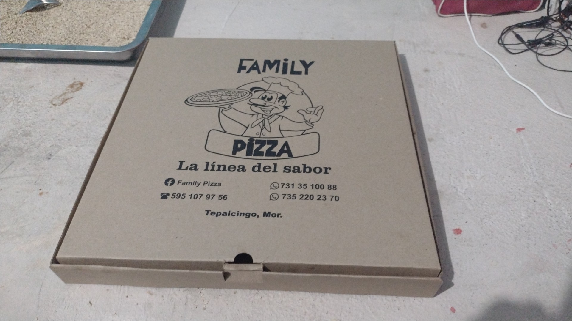 Family Pizza image 2
