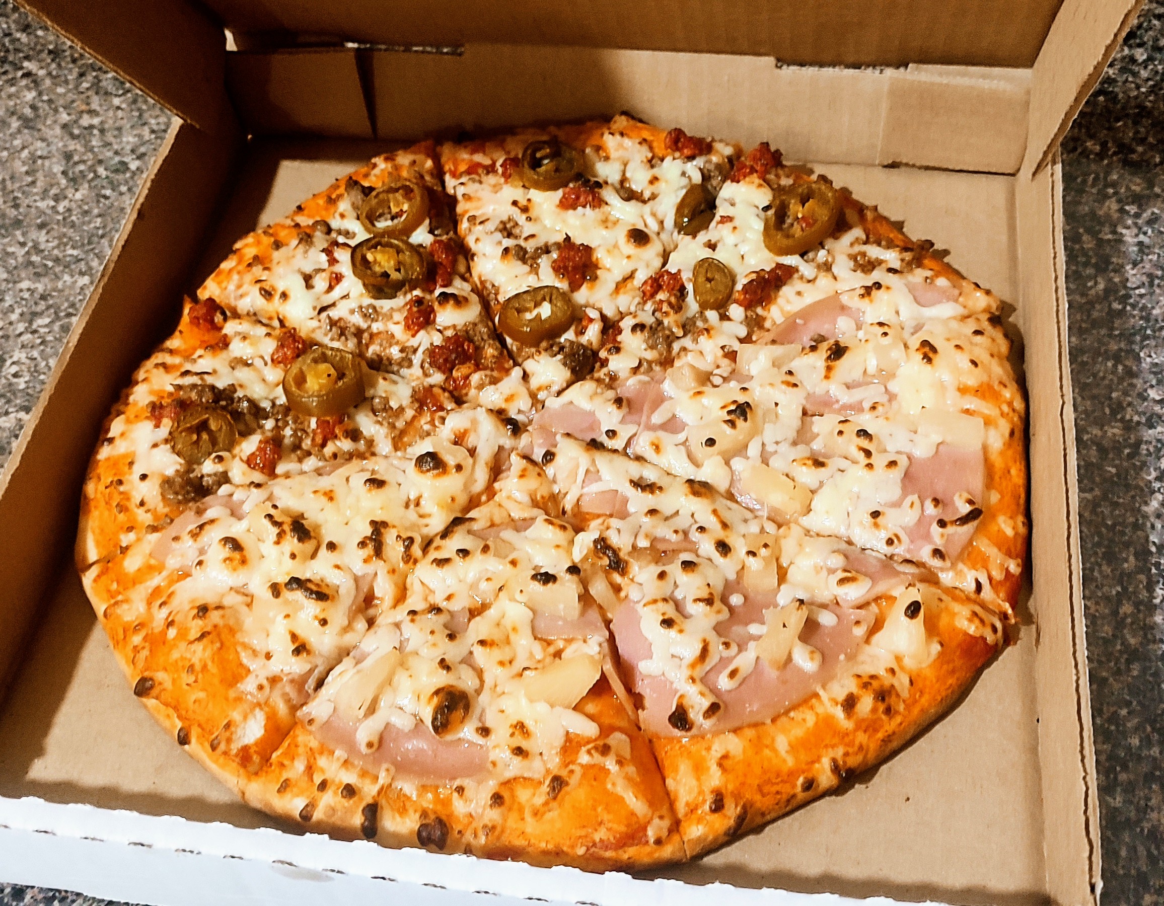 San Fran Pizzas image 5