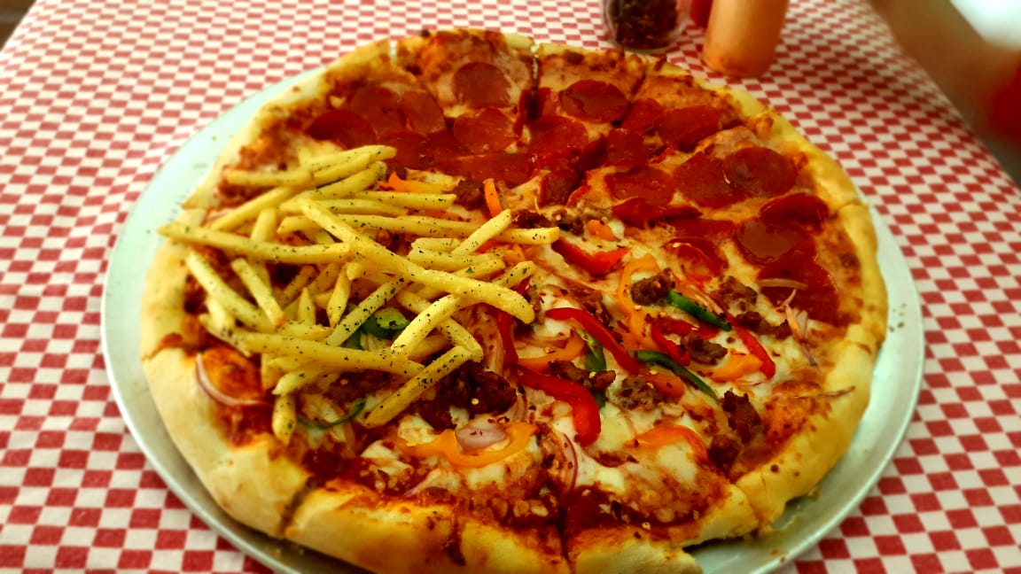 D Santy Pizza image 1