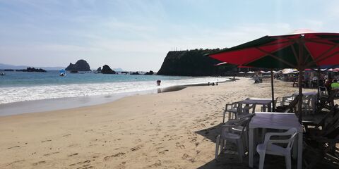Mani's Restaurant en La Playa image 8