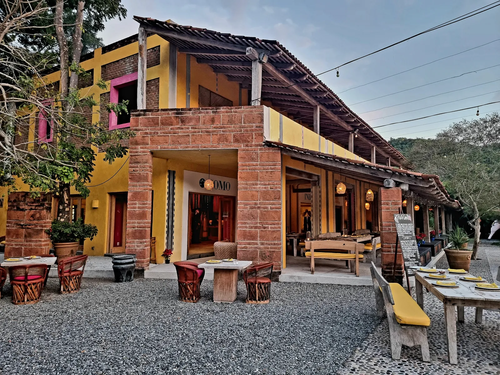 Punto Como image 5