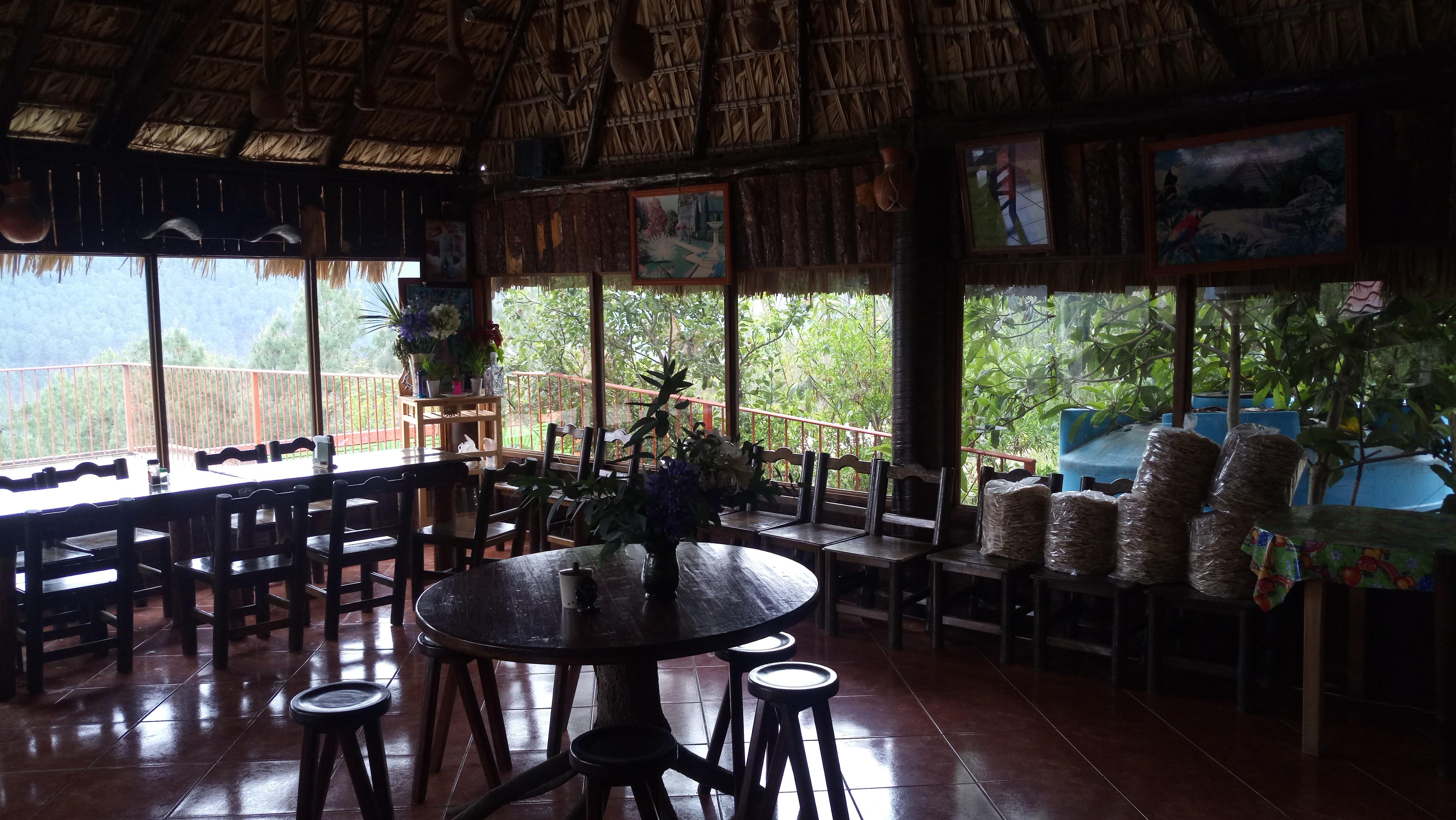 De la Sierra Restaurante image 4