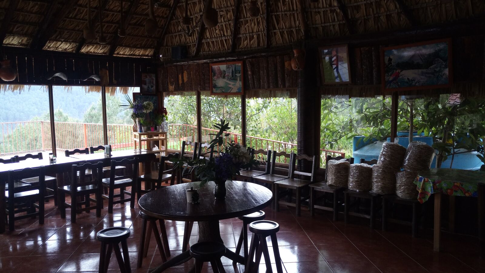 De la Sierra Restaurante image 4