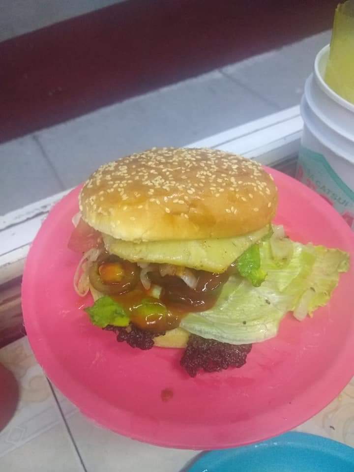 Aline burguers' image 5