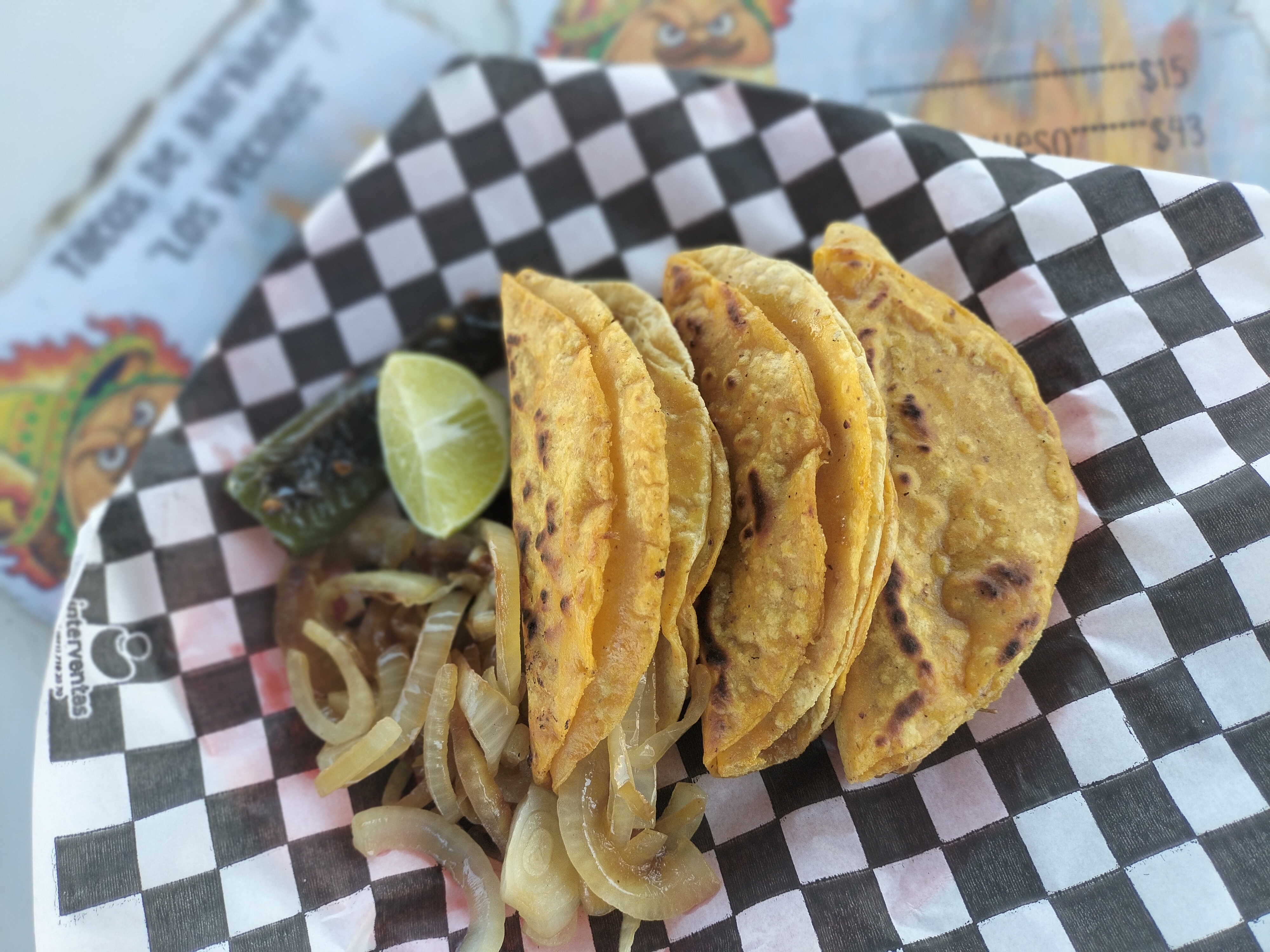 Tacos de Barbacoa Los Vecinos image 1