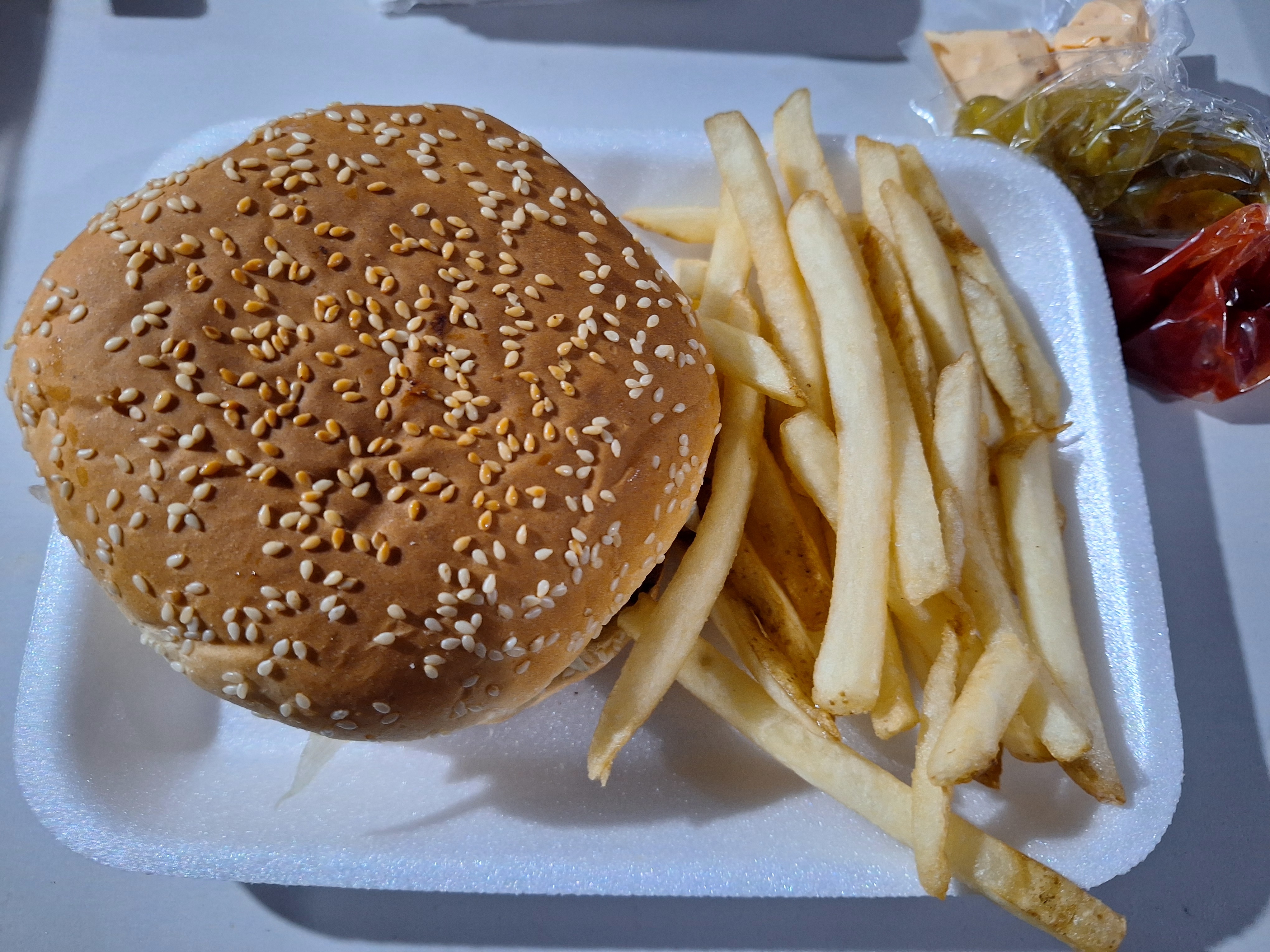 AZAMAR BURGER image 1