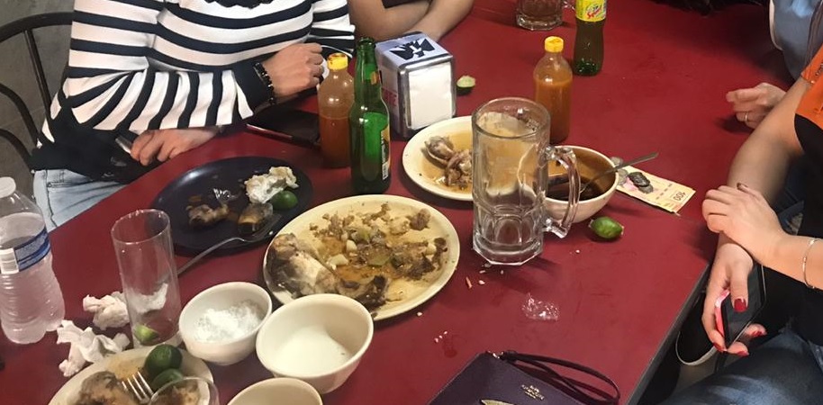 Patitas Doradas Don Lioba image 5