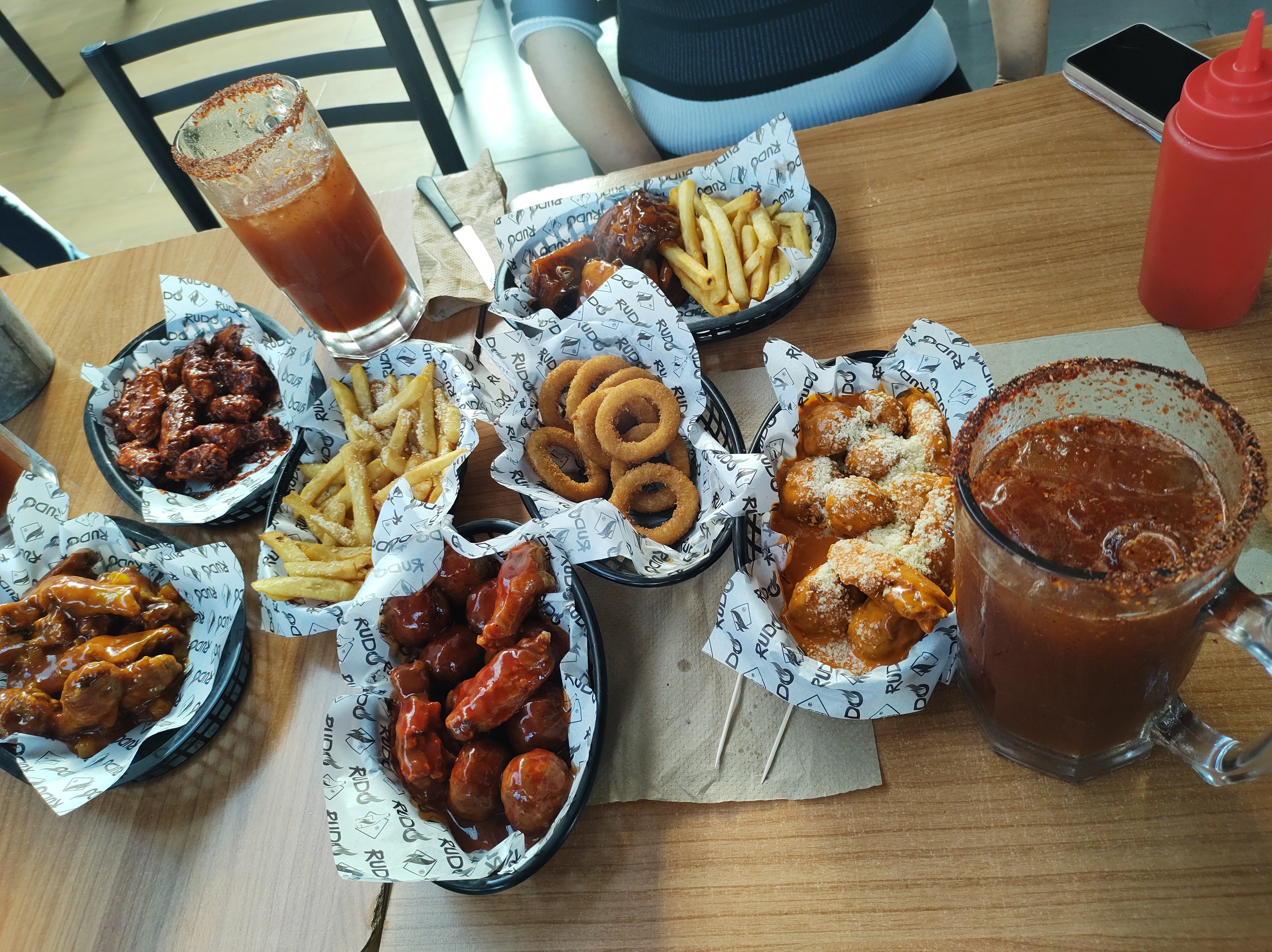 Rudo Alas & Bolas de carne (La Piedad) image 7