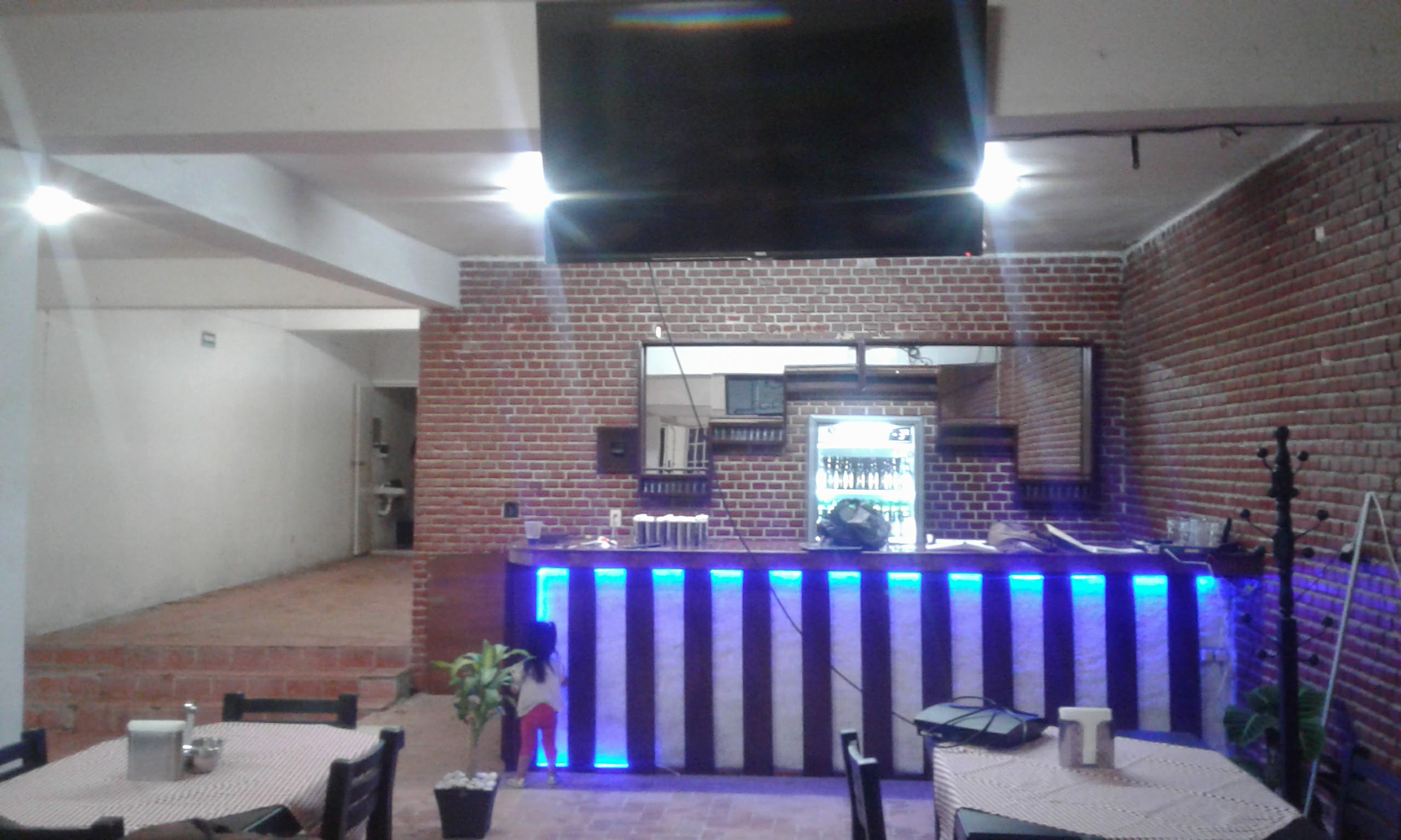 "Los Populares" image 3