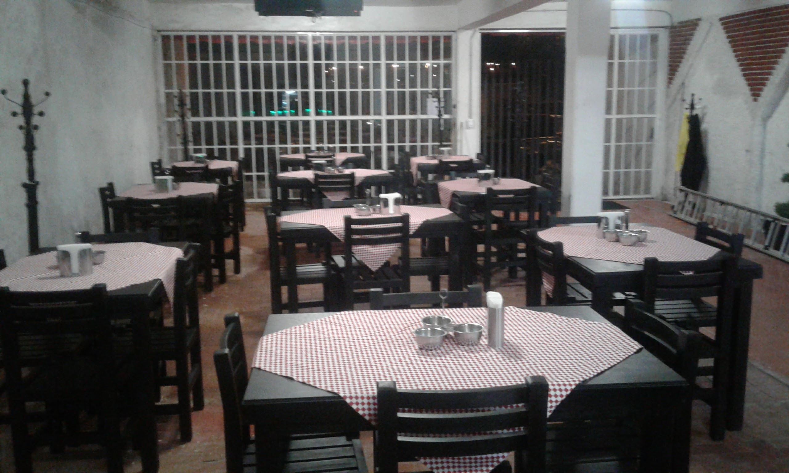 "Los Populares" image 5