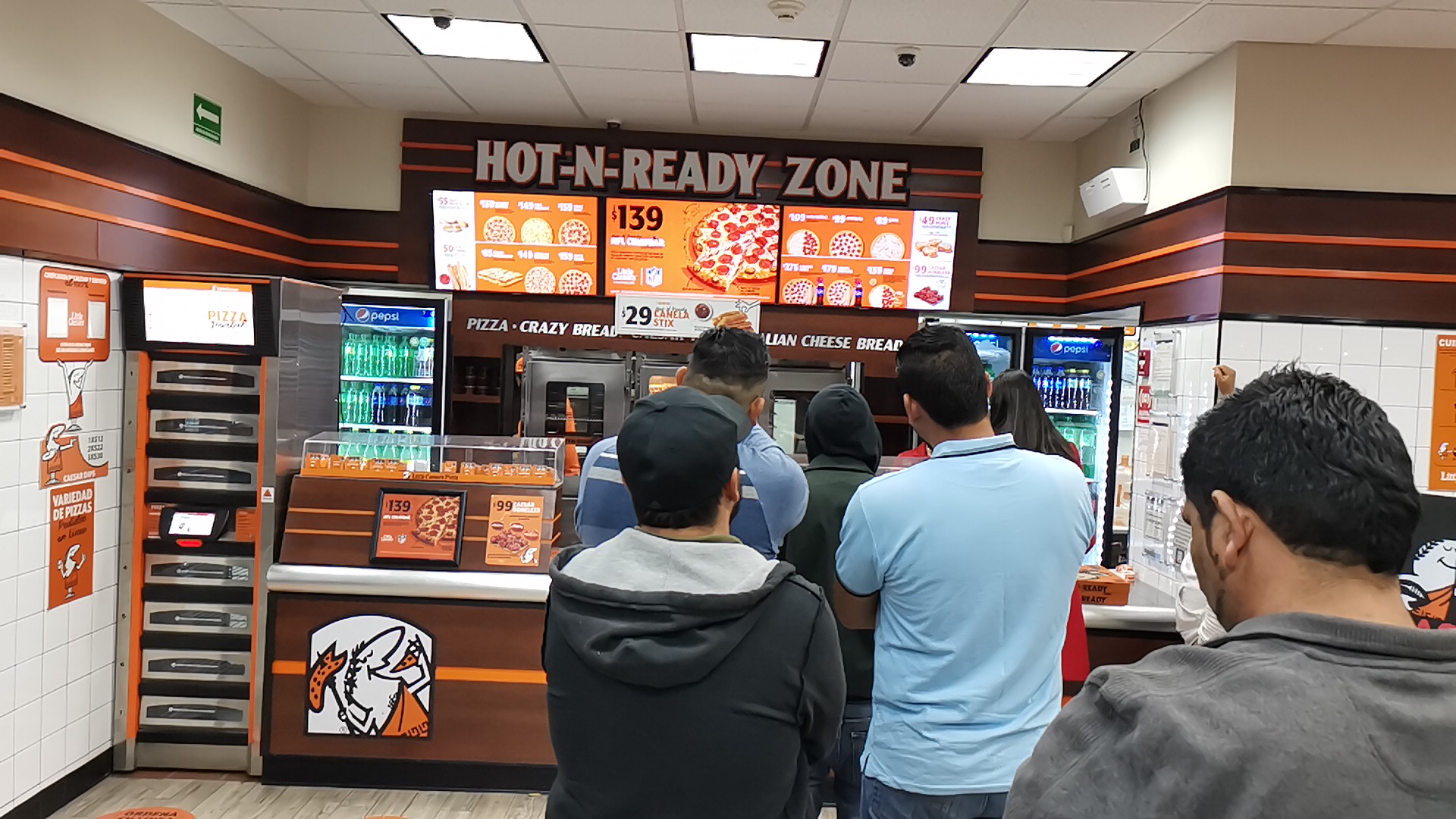 Little Caesars La Piedad image 6