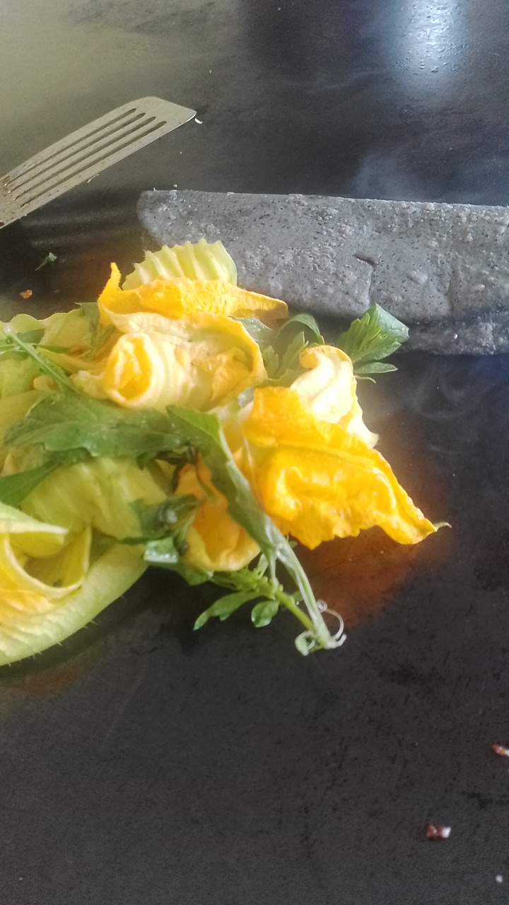 Antojitos Doña Mag image 9