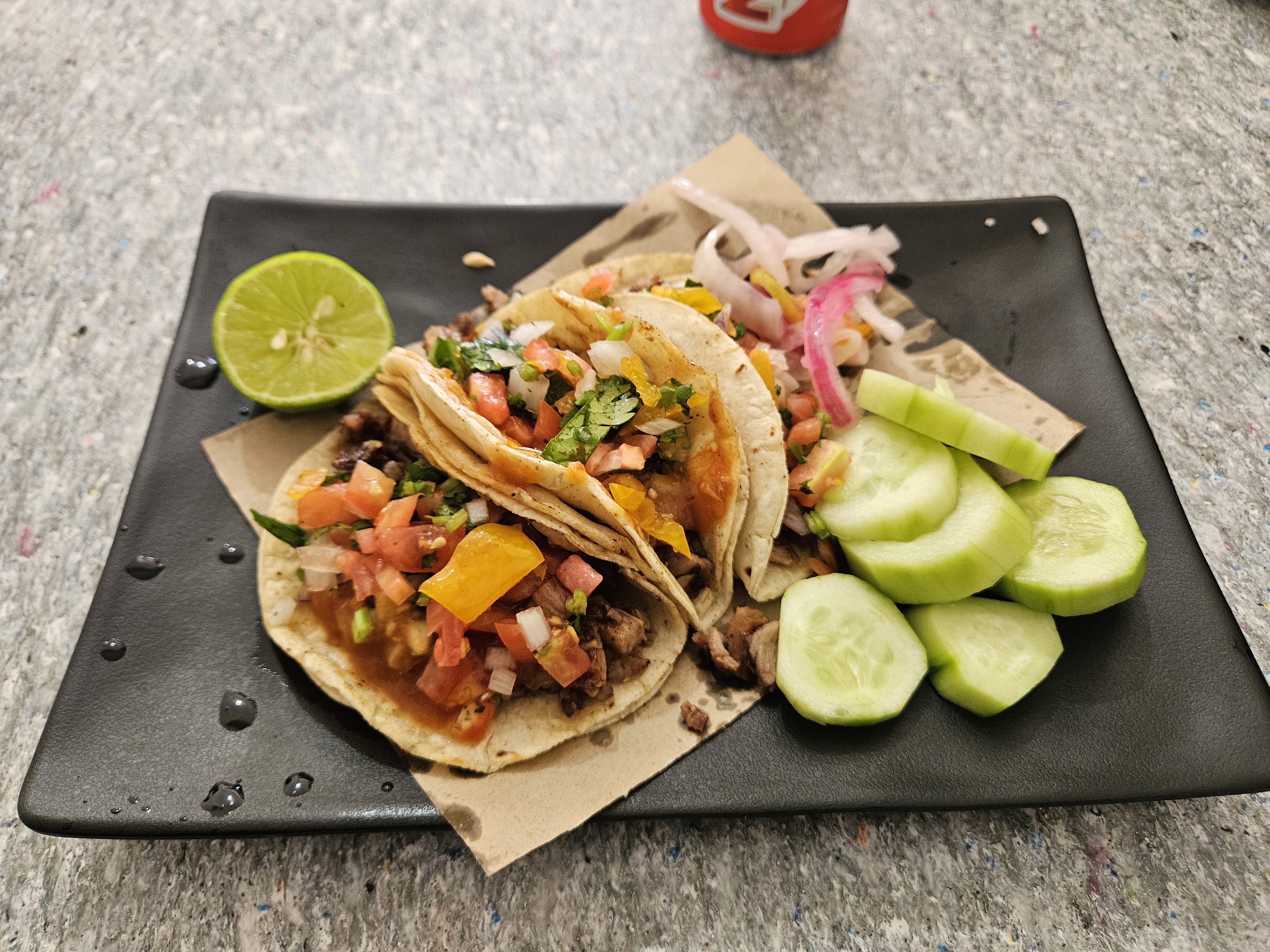 Taqueria "¿Aguantas 30?" image 3