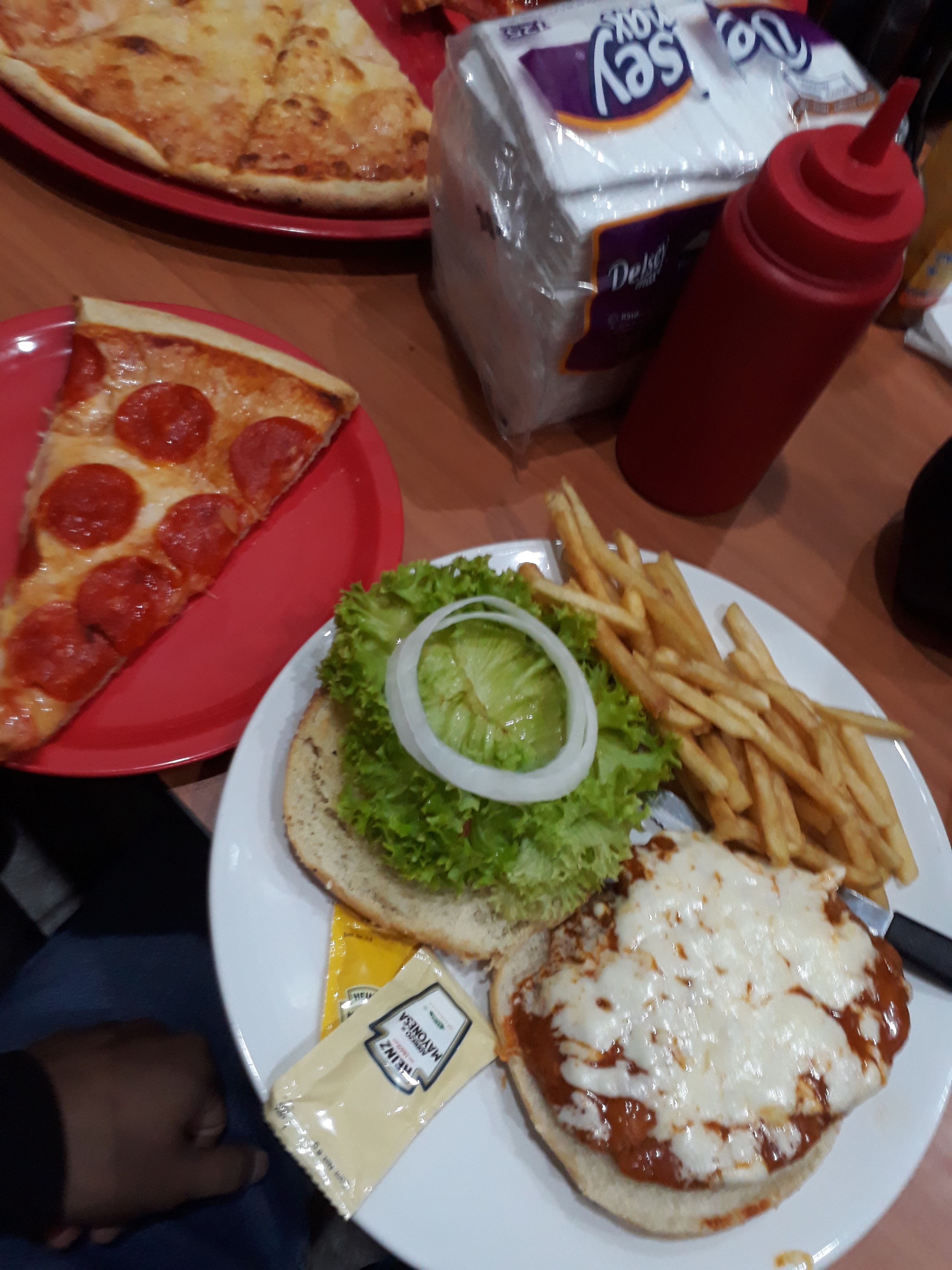 Emporios Pizza sucursal Av. Oaxaca image 3