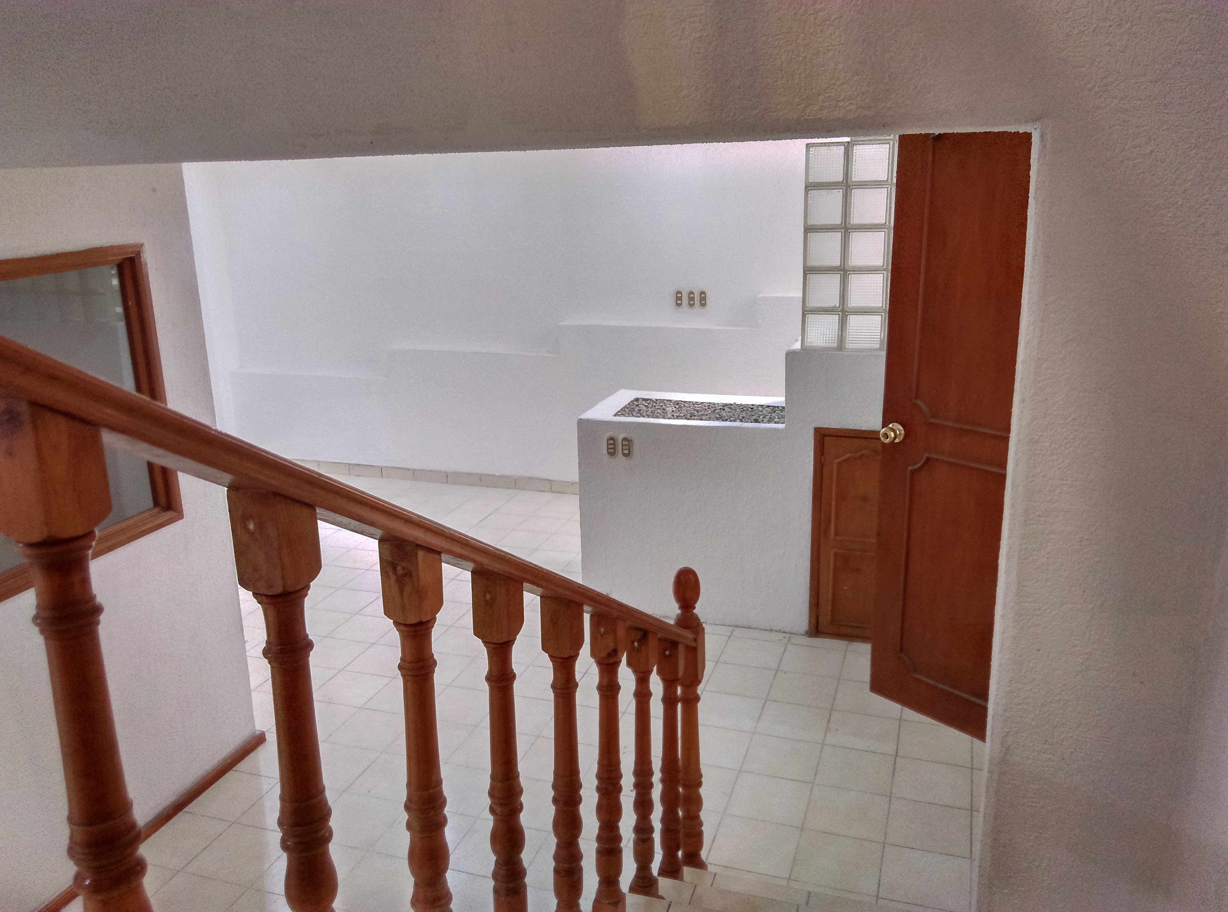 Emporios Pizza sucursal Av. Oaxaca image 4