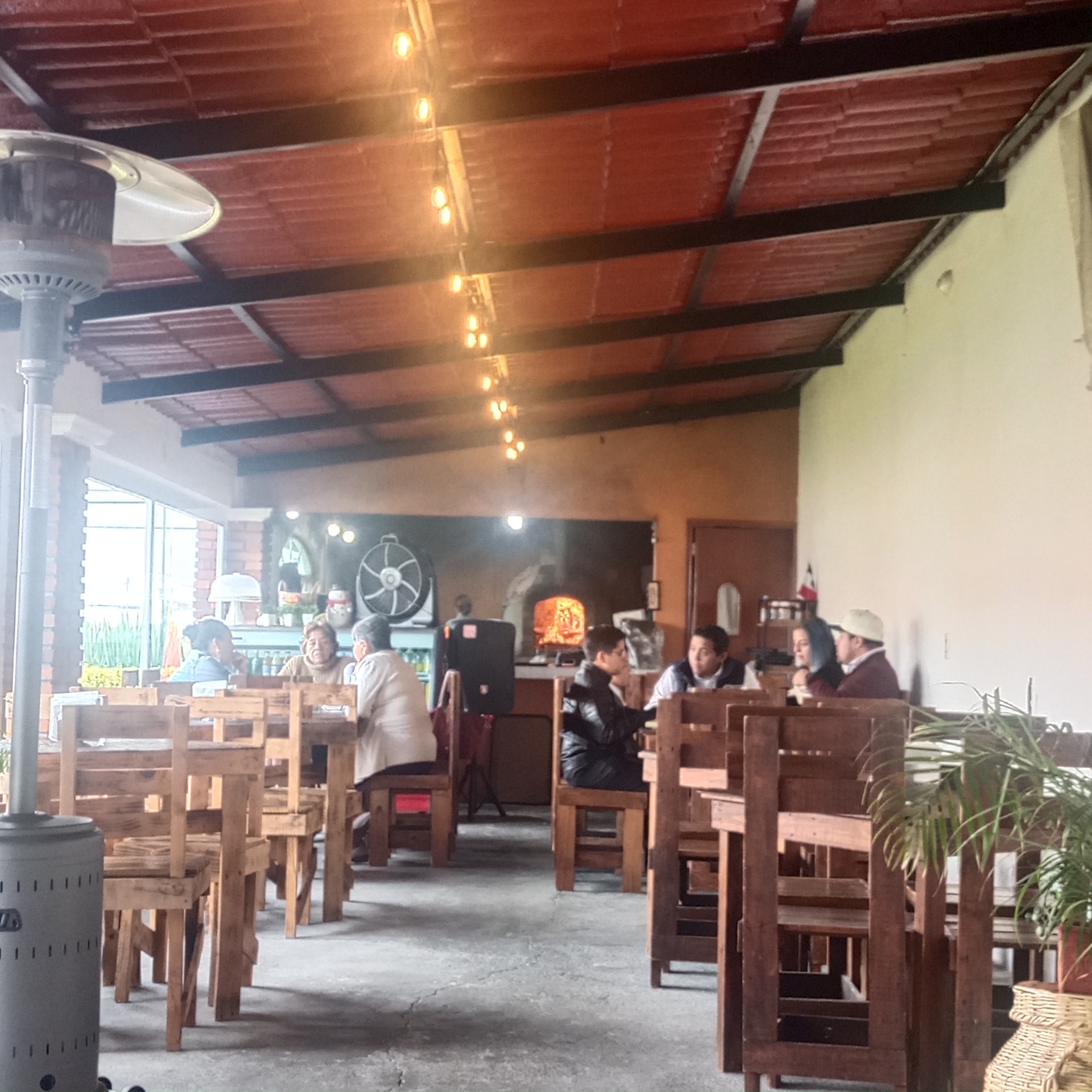 Rincon Pizzero image 5