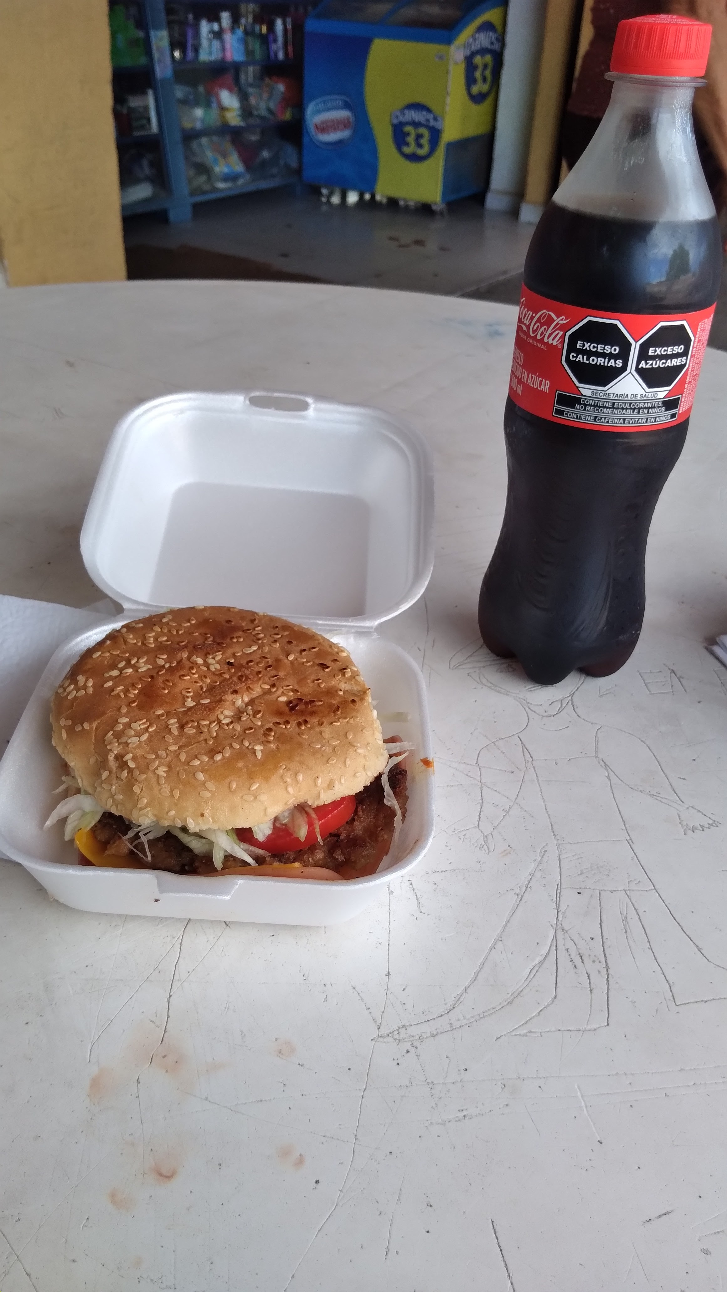 Lonchería El Oasis image 4