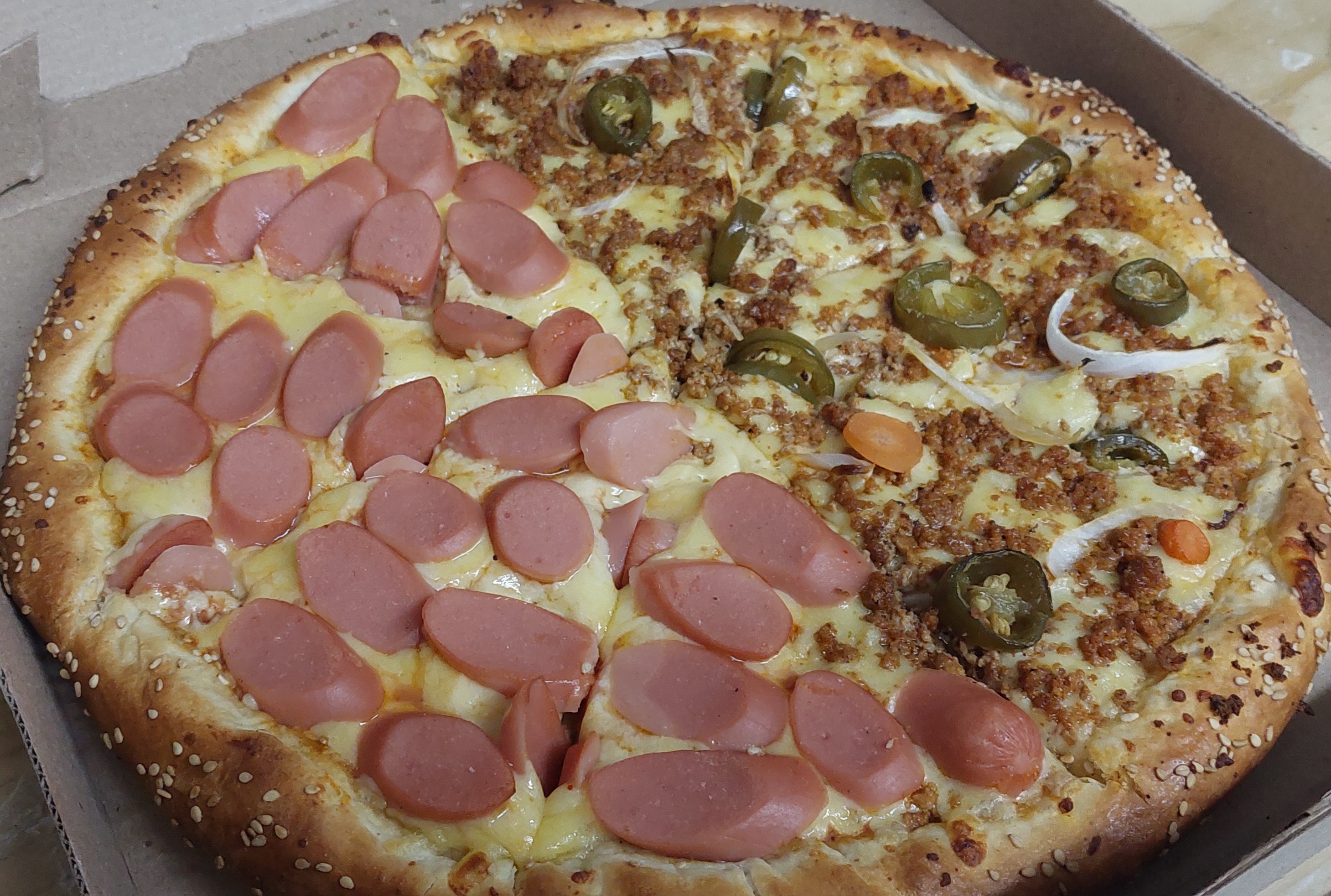 Peperonis pizza tuxpan image 2