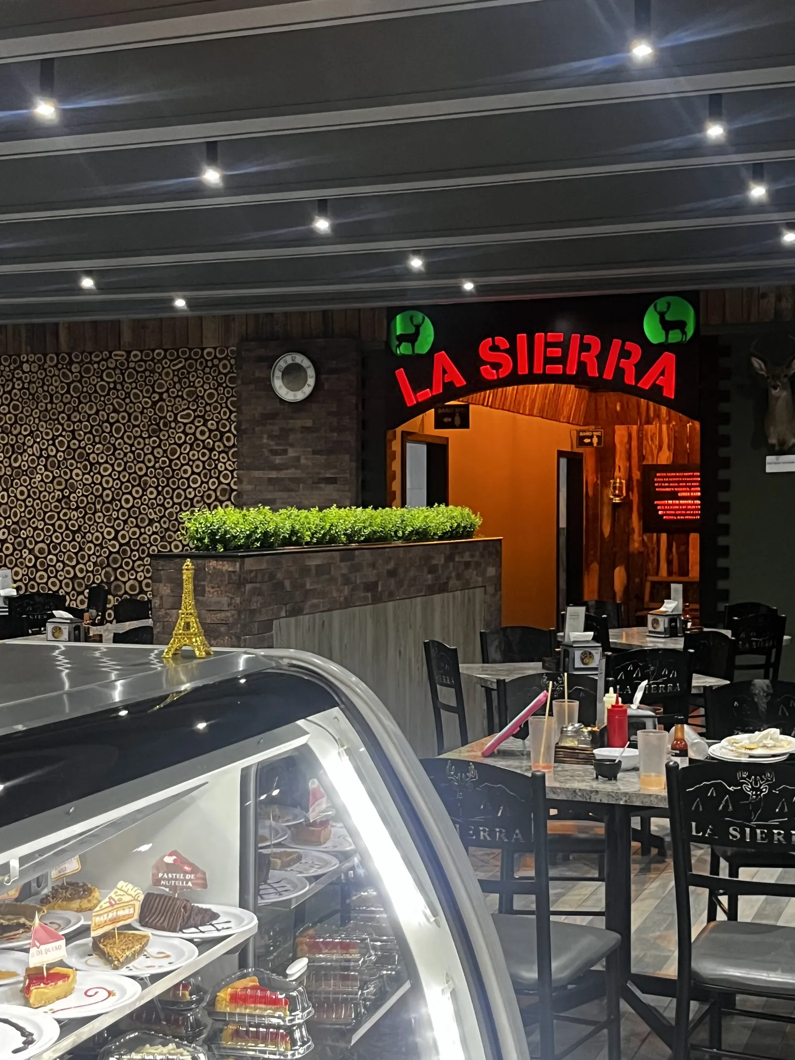 Pizzeria La Sierra image 4