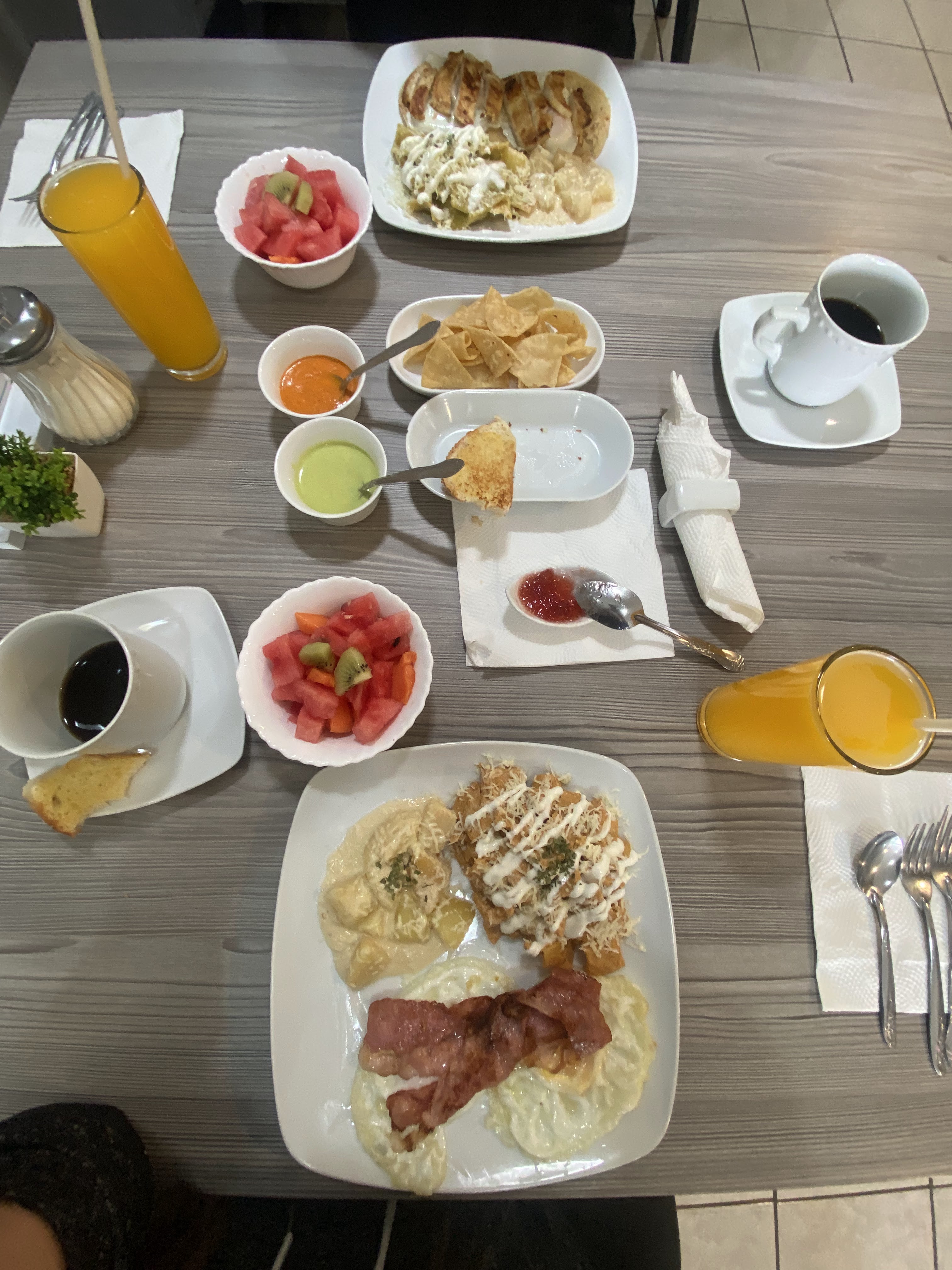 Diego's Restaurant Desayunos y cómidas image 4