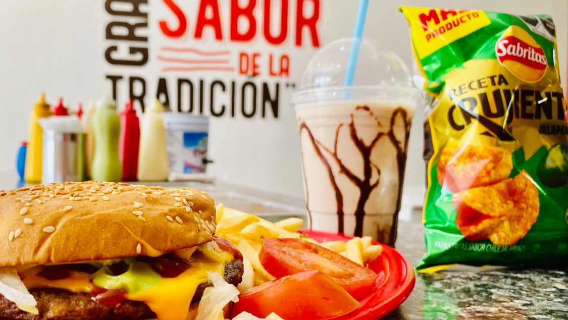 Loncheria “Los Menonitas” Nuevo Ideal image 2