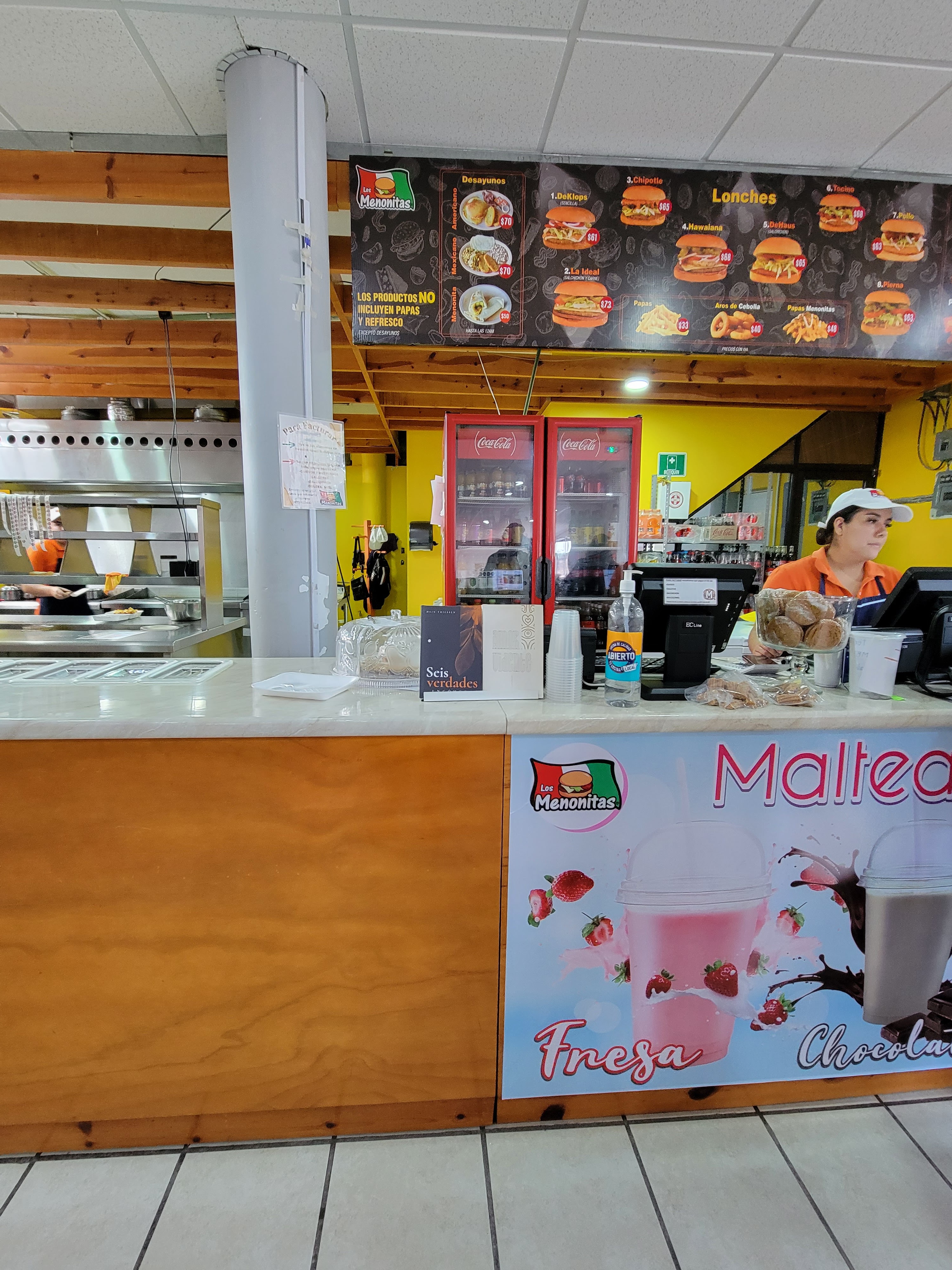Loncheria "Los Menonitas" Santiago image 5