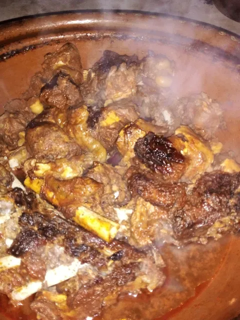 Birria tatemada y menudo al horno image 3