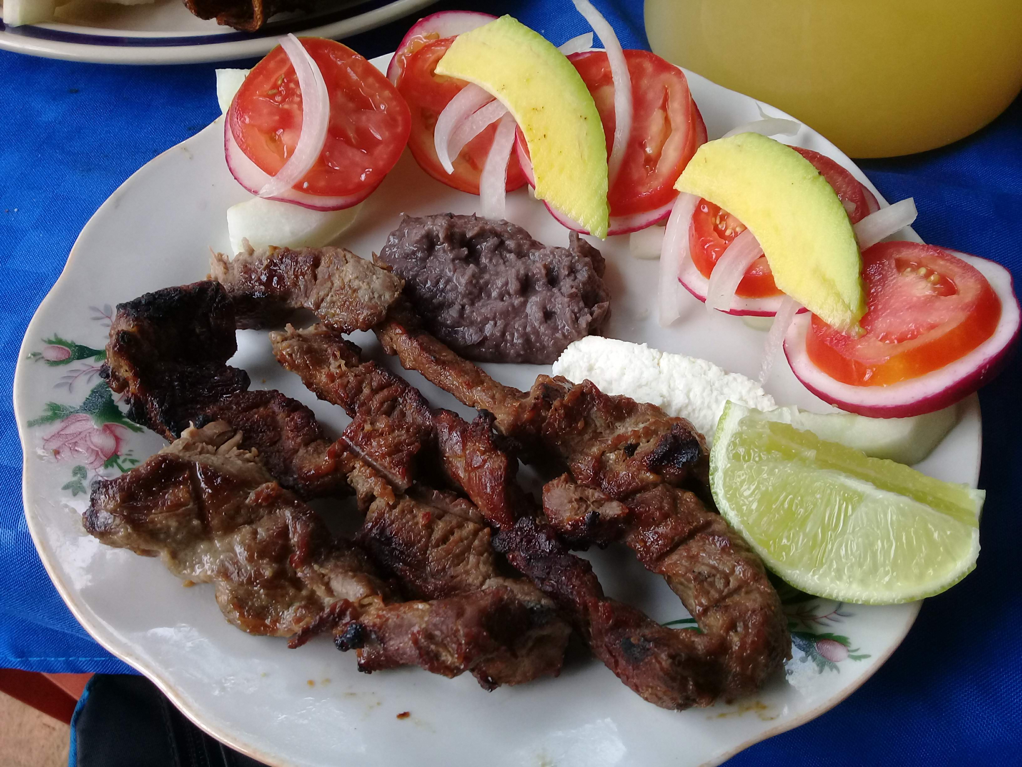 Mojarras la Tía Celia image 9