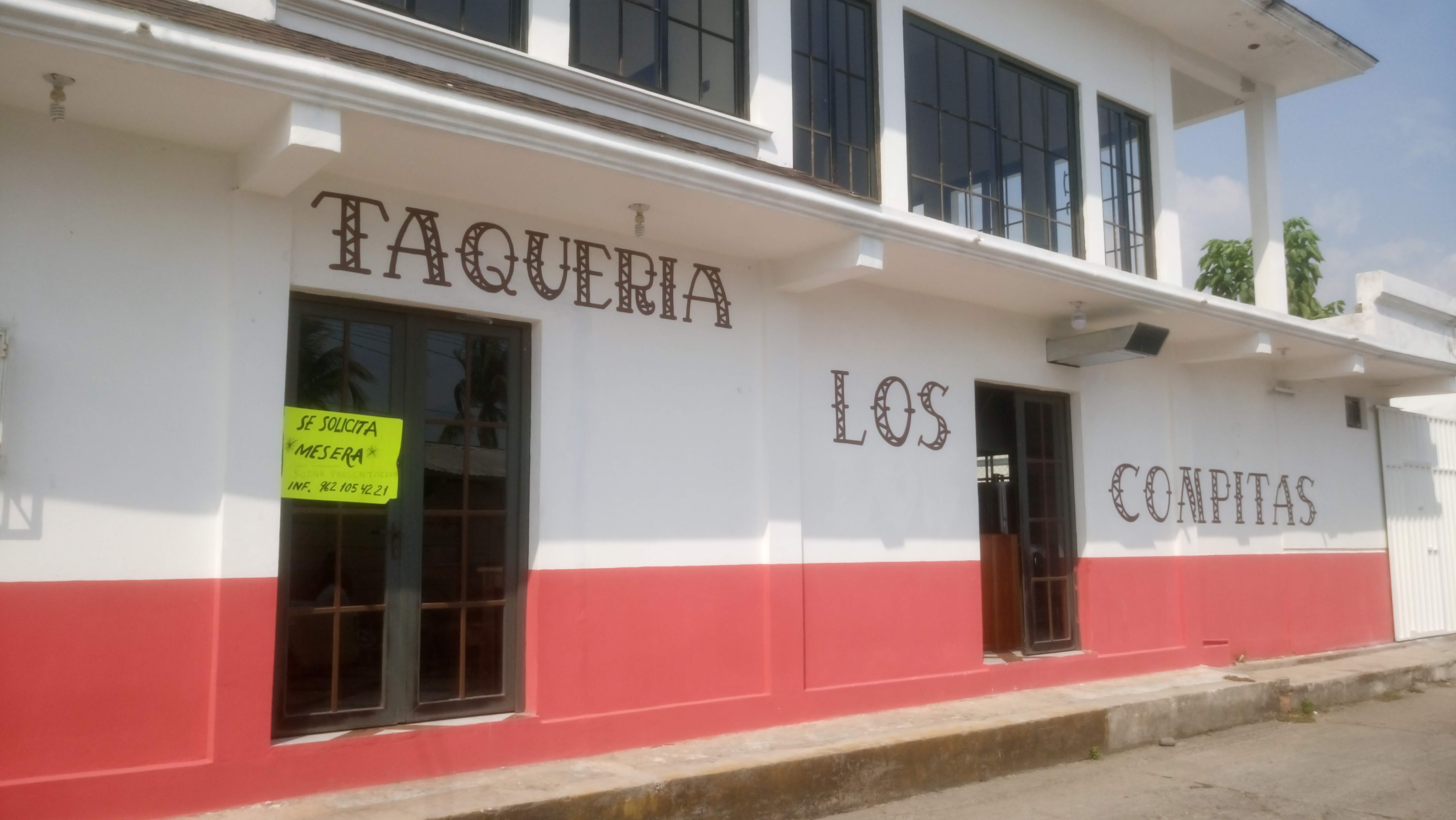 Taqueria los compitas image 2