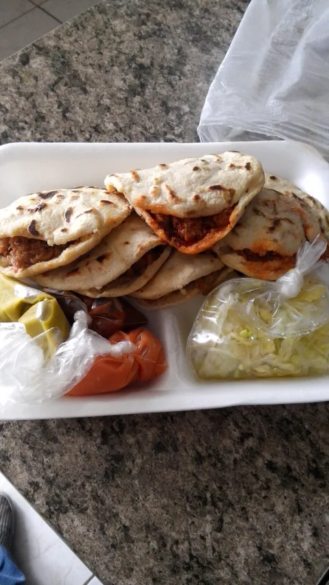Tacos Y Comidas Doña Rosy image 2