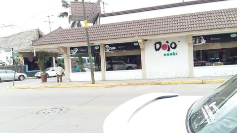 Operadora Dojo Sushi image 5