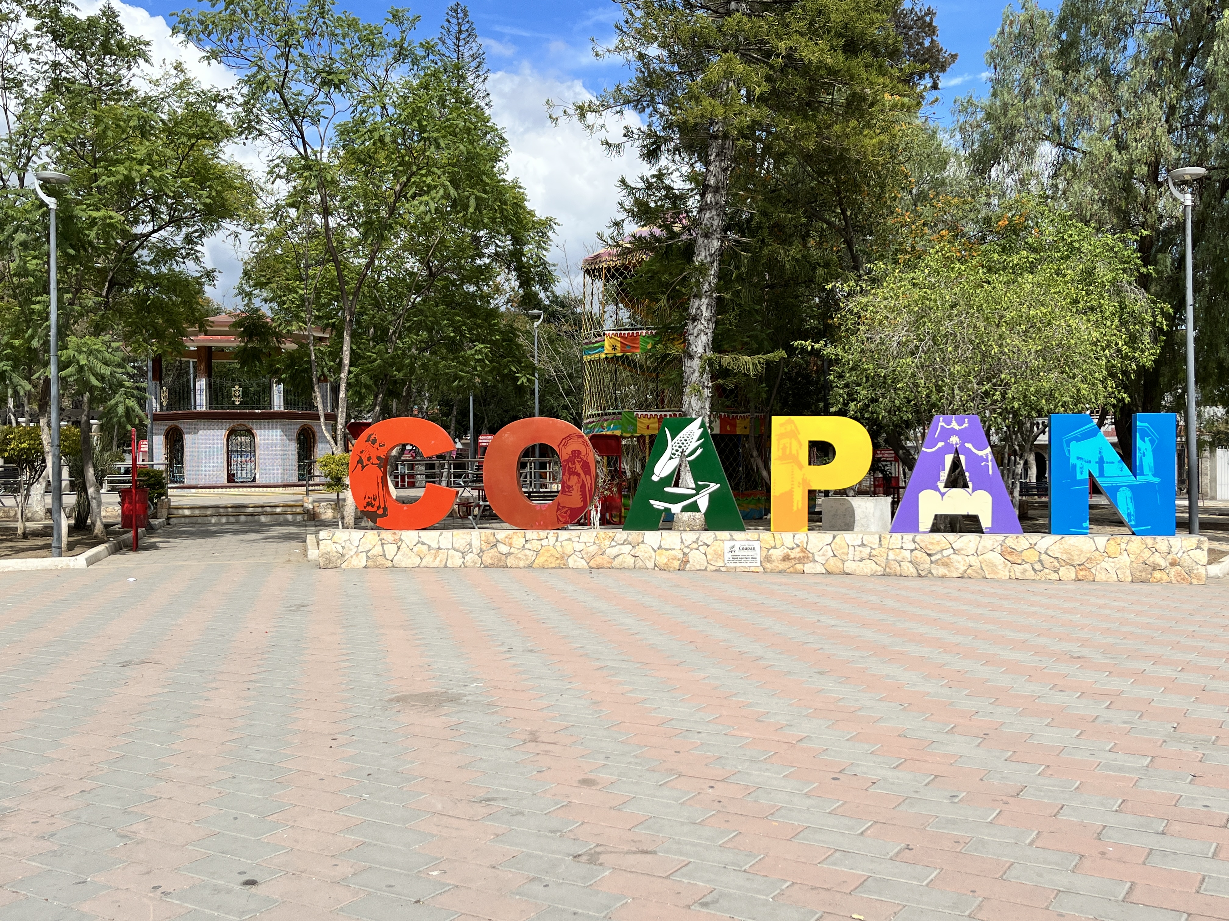 El Jacalito Restaurant image 3