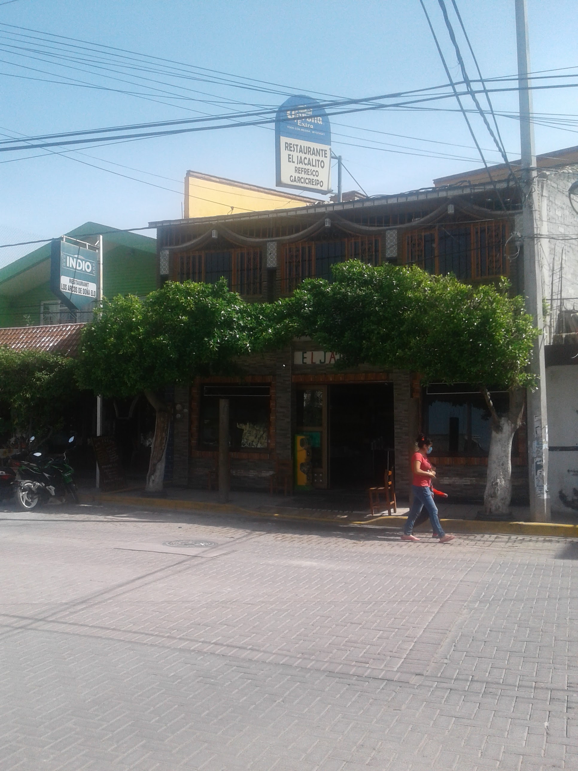 El Jacalito Restaurant image 7