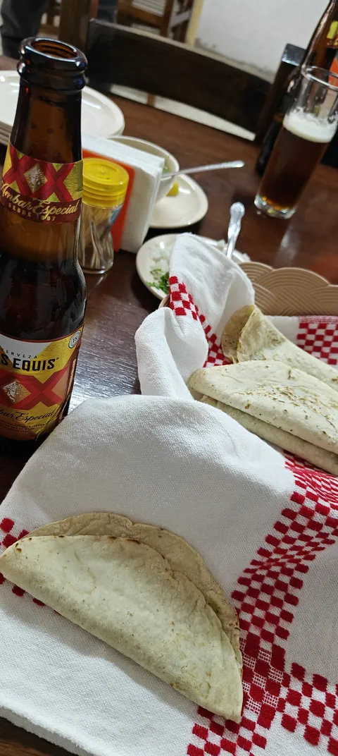 Restaurant Los Arcos De Doña Elo image 7