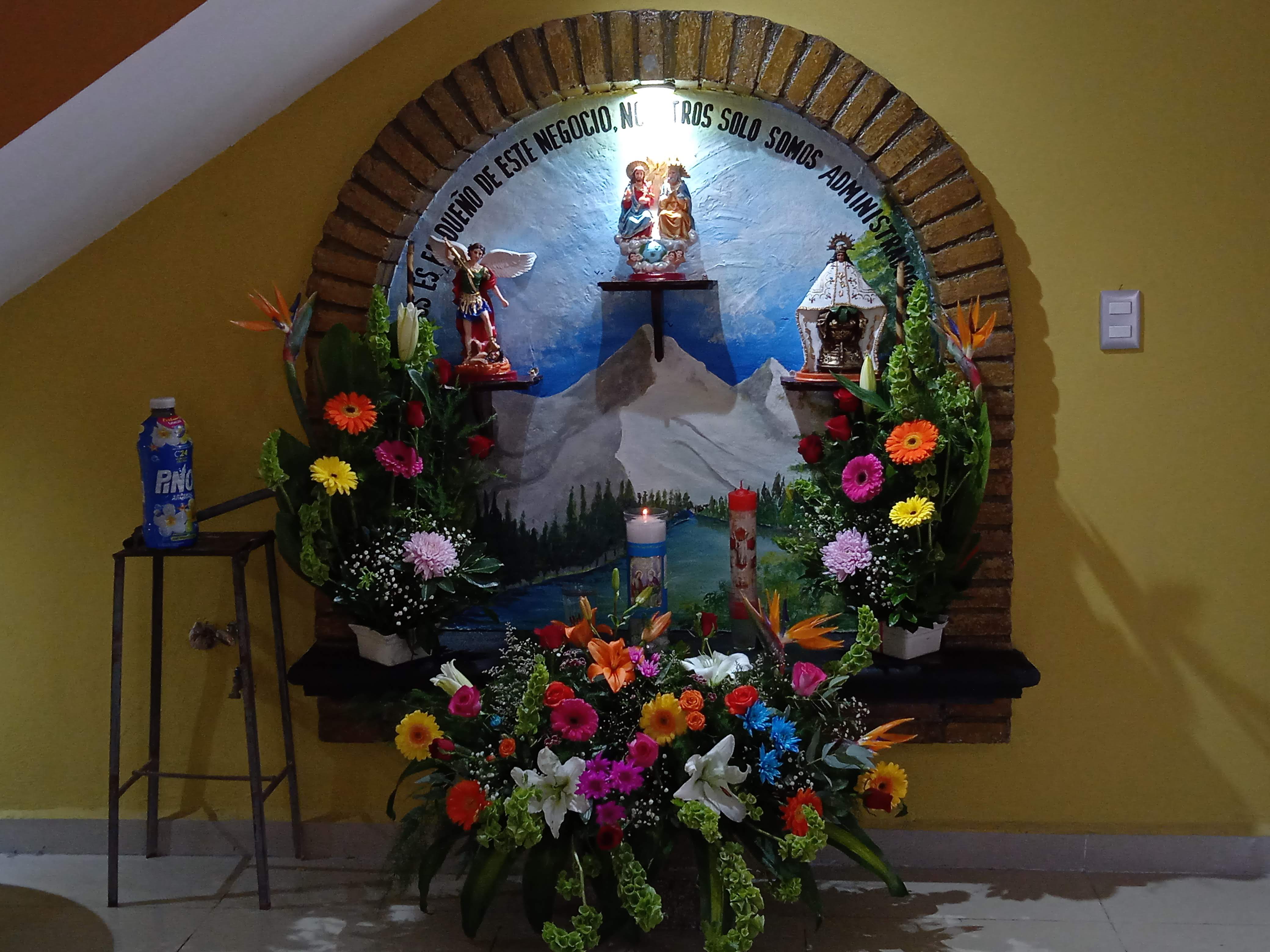 Barbacoa "La flor de abril" image 1