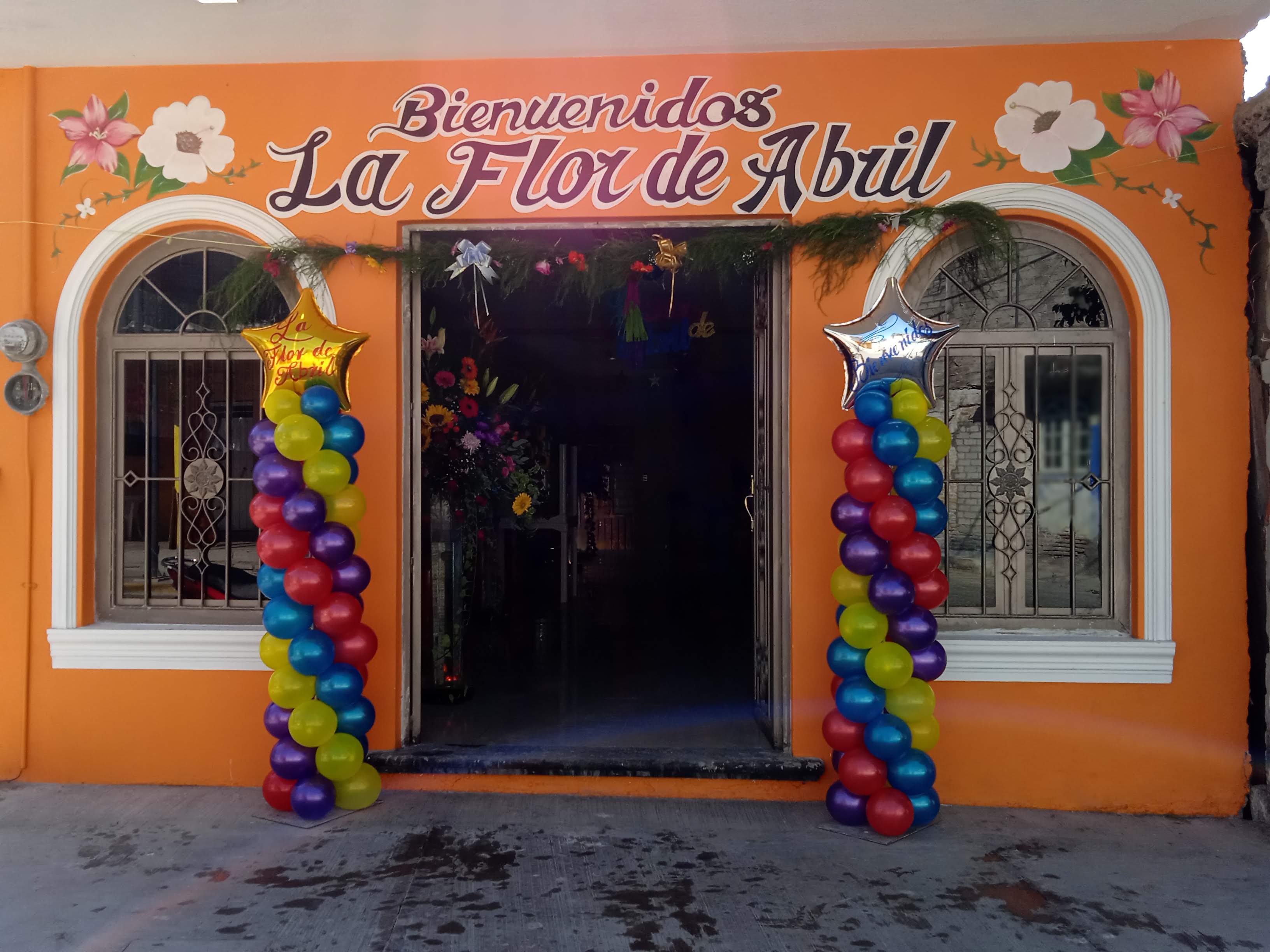 Barbacoa "La flor de abril" image 4