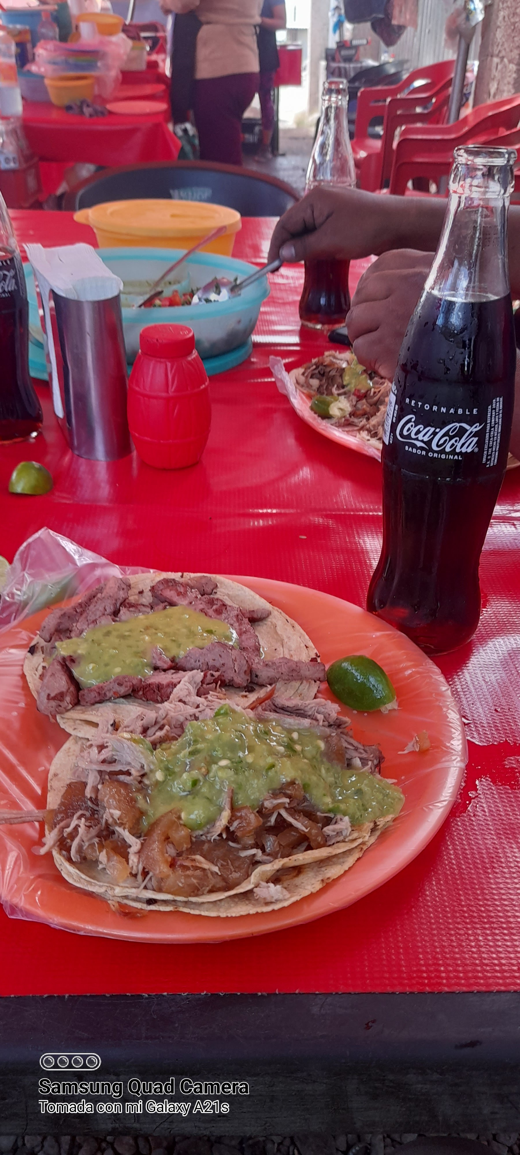 Tacos y carnitas El Gallo image 5